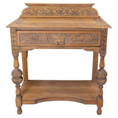 Tavolo da scrittura francese del XIX secolo, scrivania in Oak intagliata con maschera di leone in stile Luigi XIII