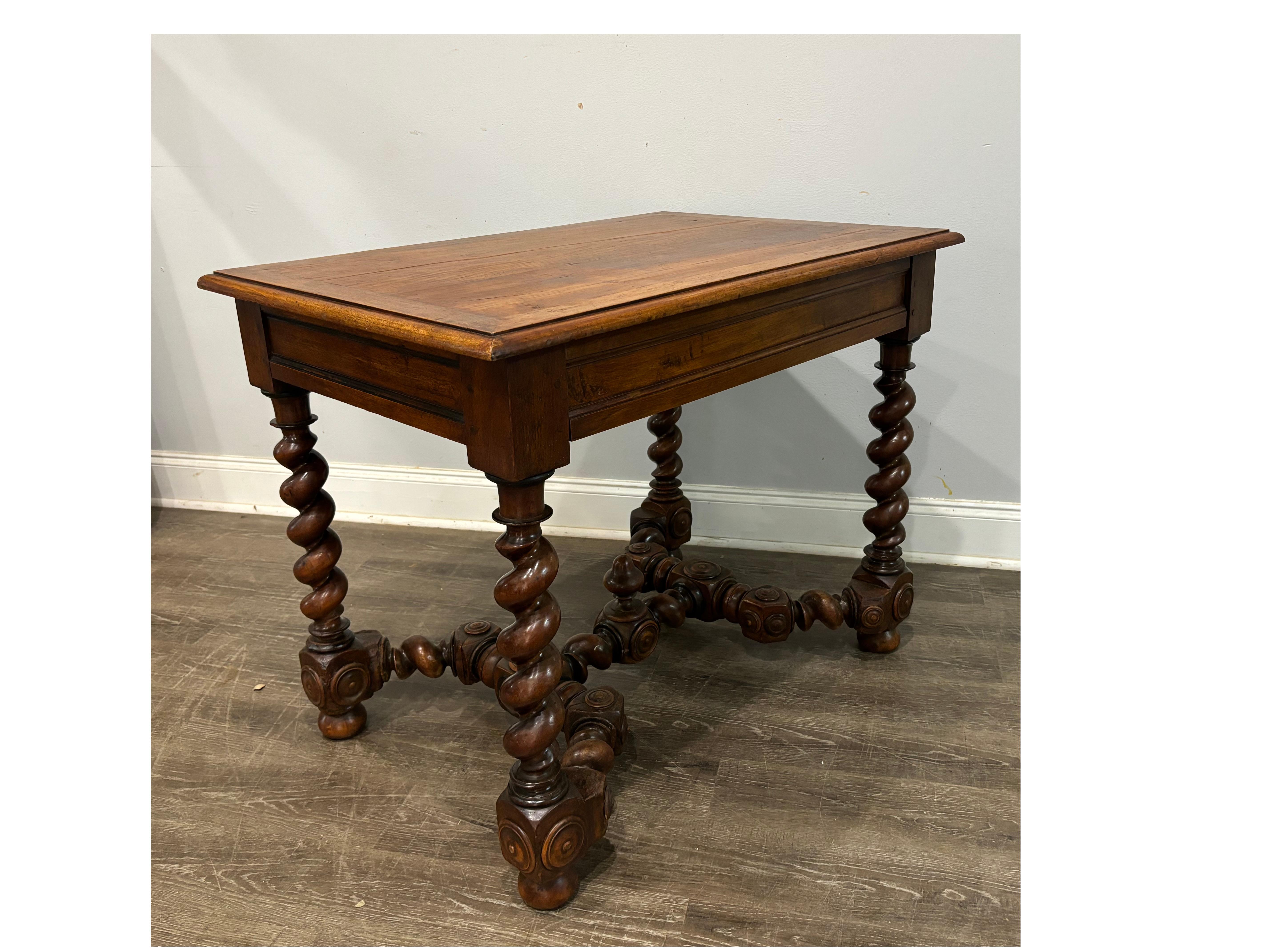 Table à écrire française du 19ème siècle en vente 6