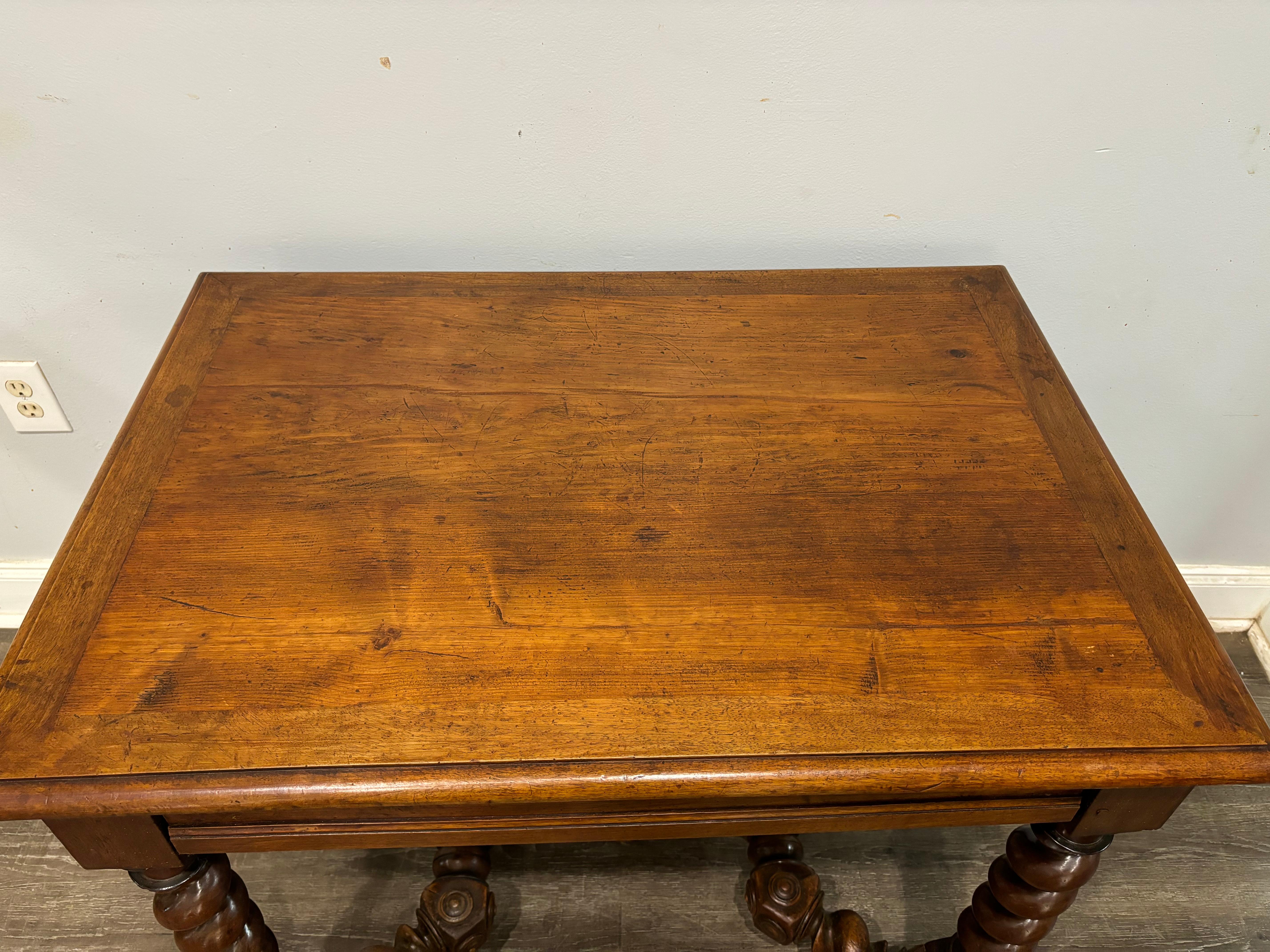 Louis XIII Table à écrire française du 19ème siècle en vente