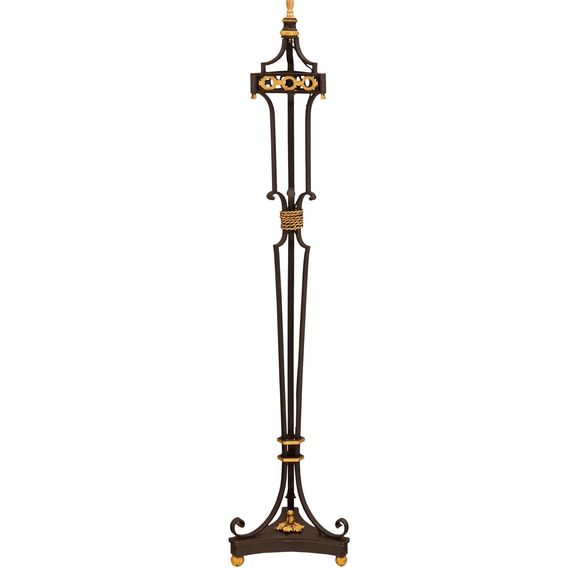 French 19th Century Wrought Iron and Gilt Metal Floor Lamp In Good Condition For Sale In West Palm Beach, FL