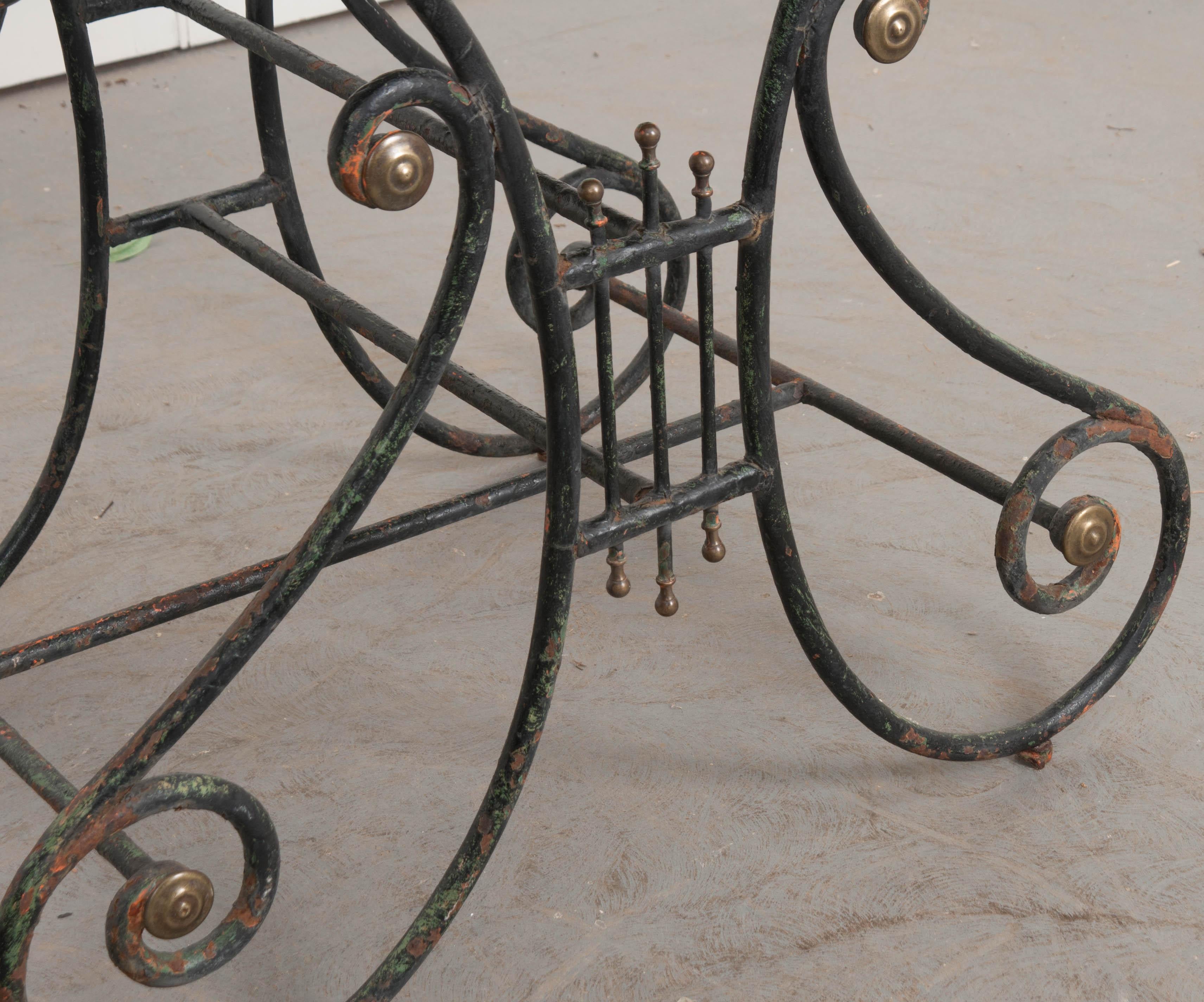 French 19th Century Wrought-Iron and Marble-Top Pastry Table (Neoklassisch)