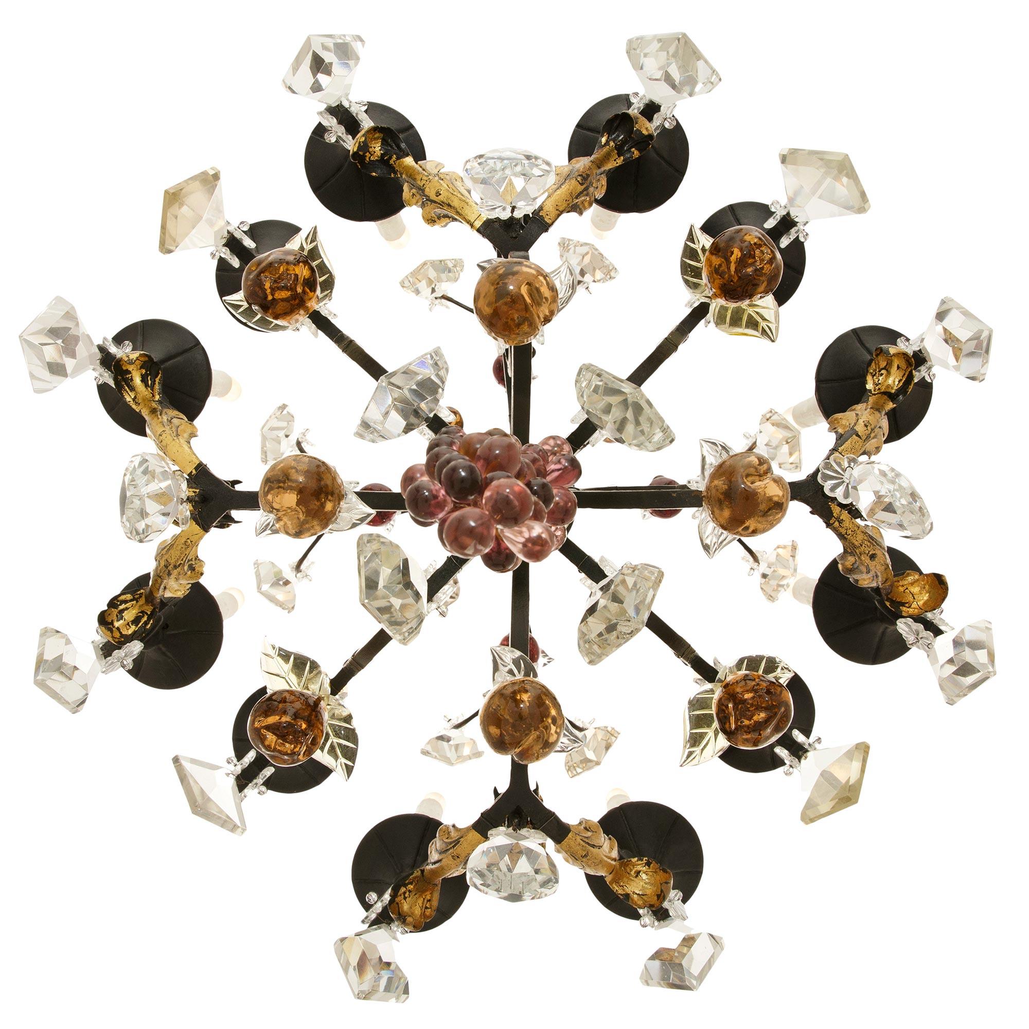 Lampadario francese del XIX secolo in ferro battuto, dorato e cristallo Baccarat in vendita 2