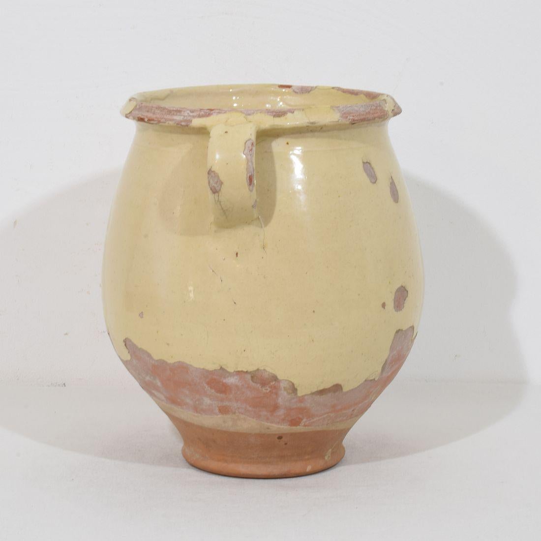 Céramique Pot de rangement français du 19ème siècle en céramique émaillée jaune/crème en vente