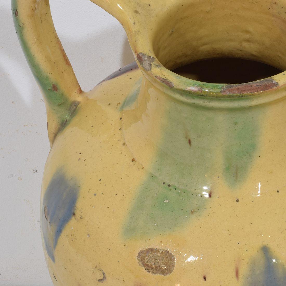 Cruche en terre cuite émaillée jaune du 19e siècle ou cruche à eau 