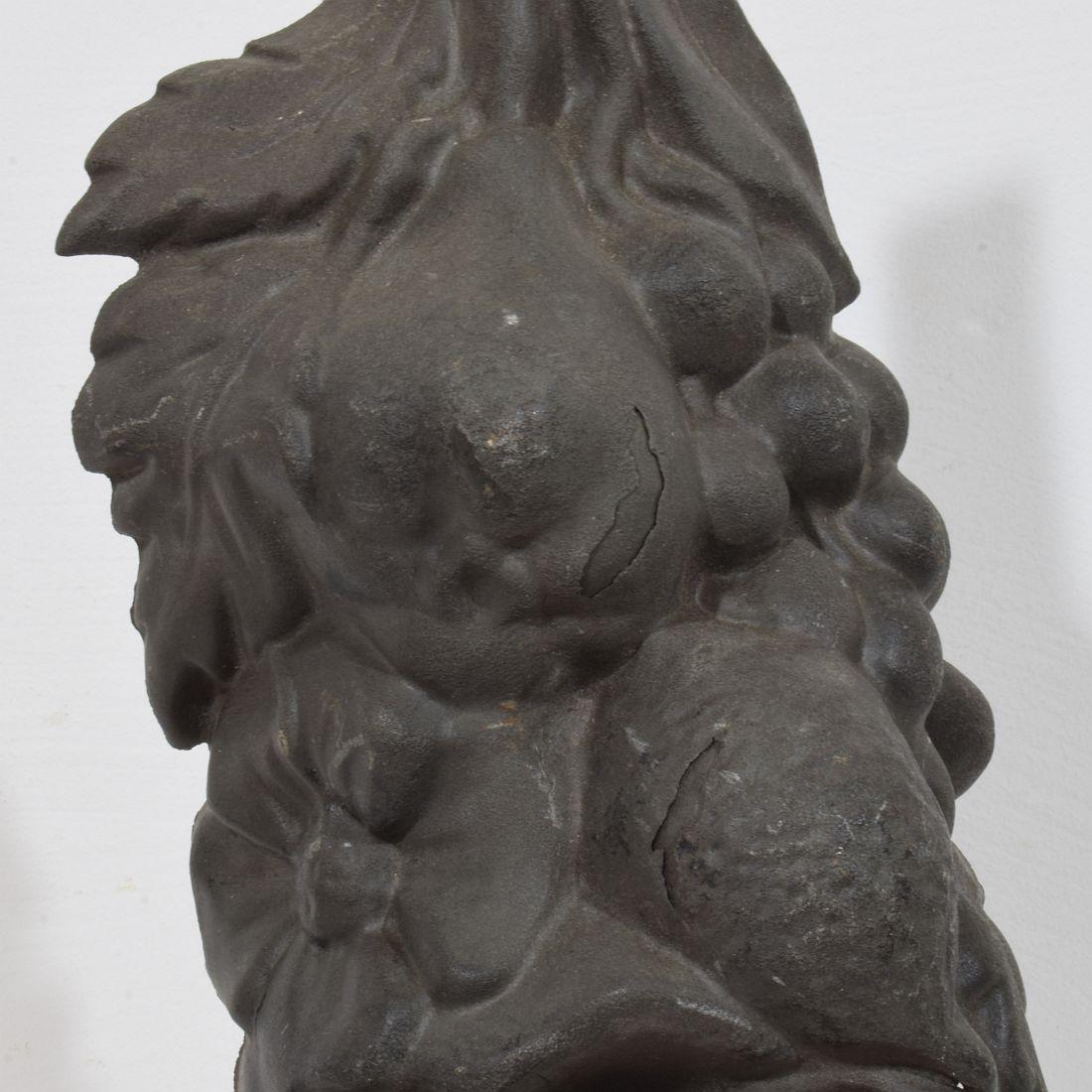 French 19th century Zinc Architectural Ornament For Sale 10