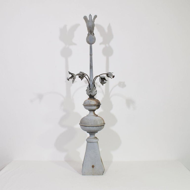 French 19th Century Zinc Roof Finial with a Dove For Sale at 1stDibs