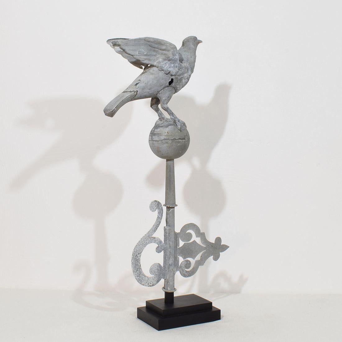 French 19th Century Zinc Roof Finial with a Dove For Sale 3