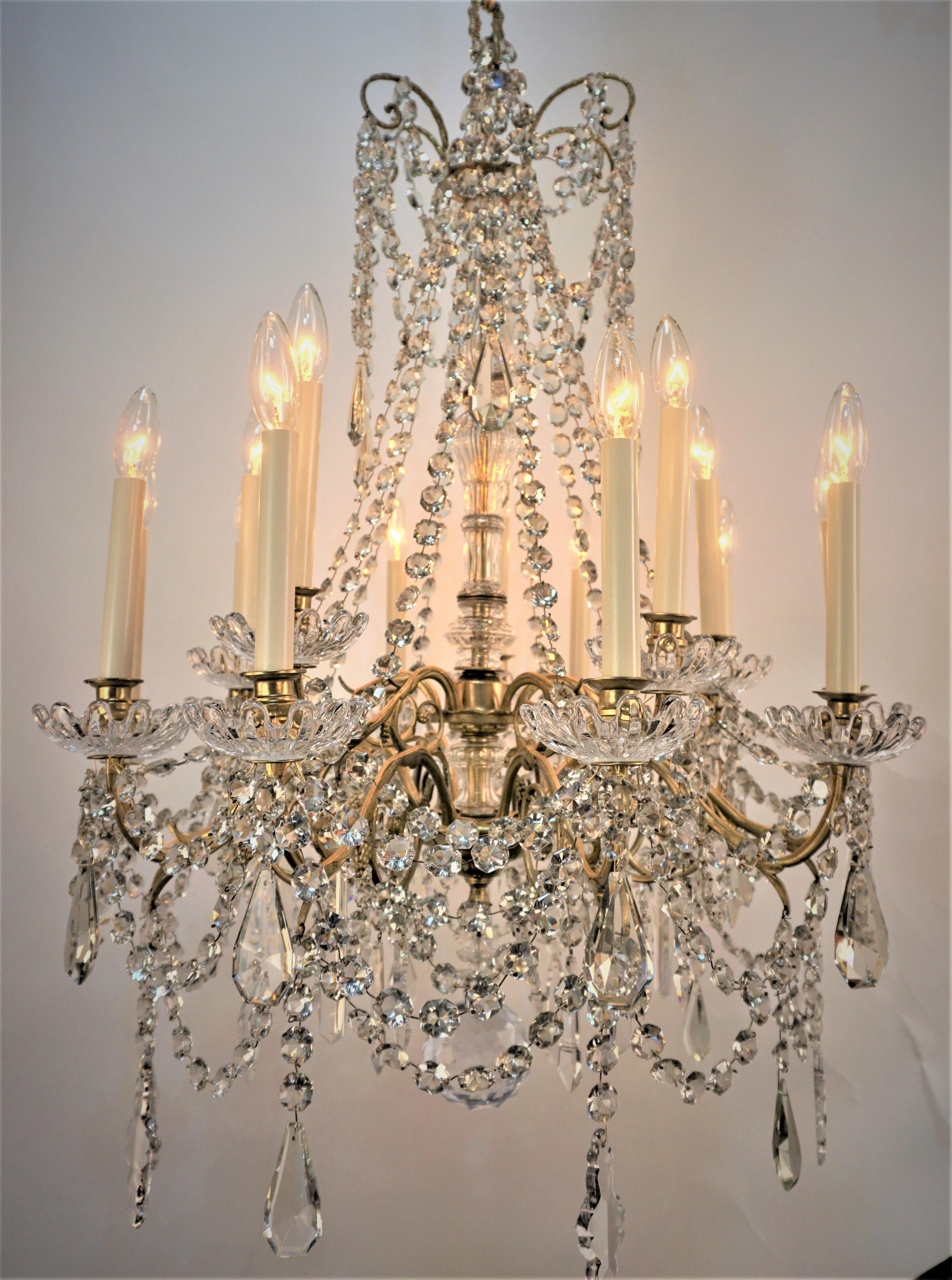 French 19th Fifteen light Signed Baccarat Crystal and Bronze Chandelier In Good Condition For Sale In Fairfax, VA