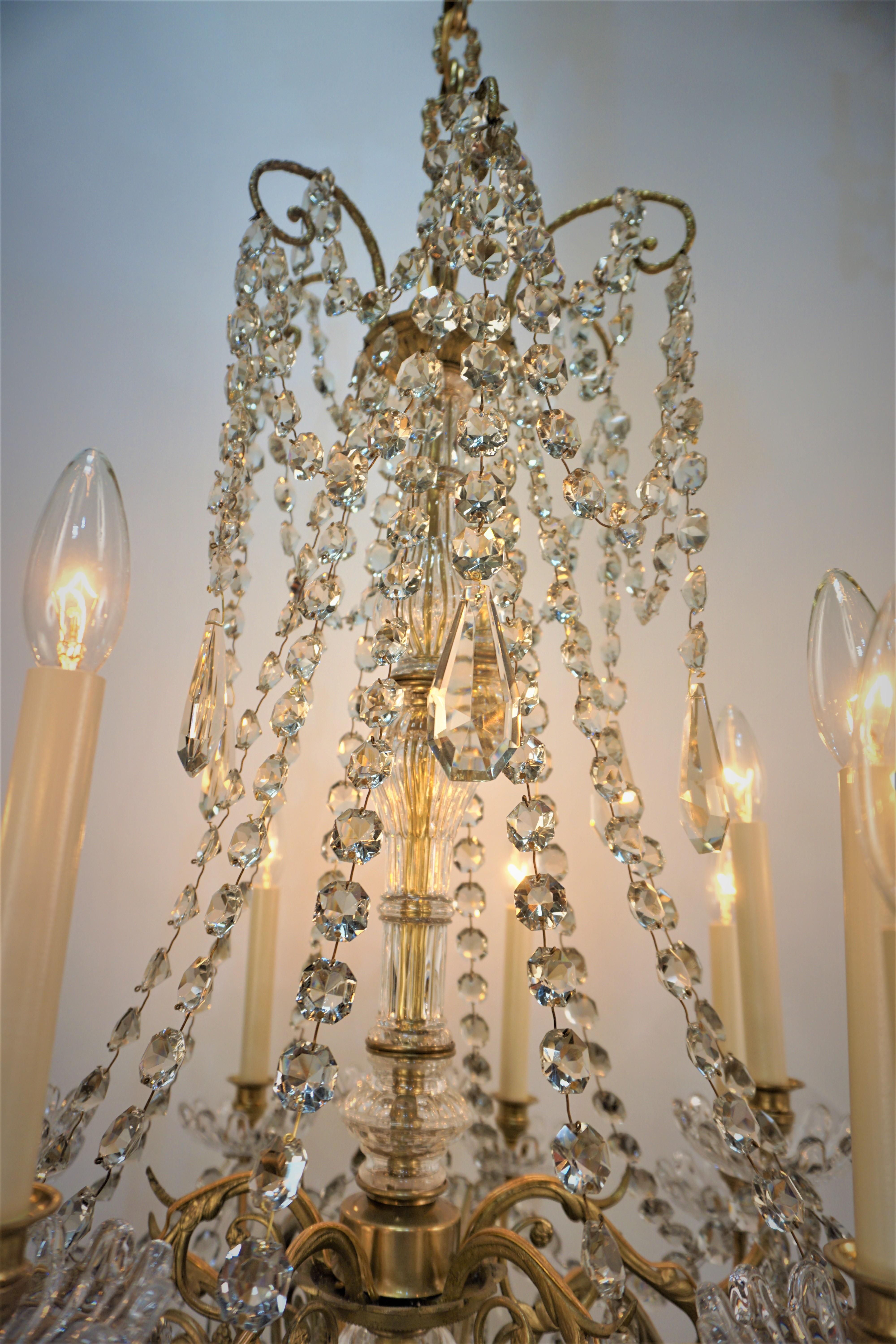 French 19th Fifteen light Signed Baccarat Crystal and Bronze Chandelier For Sale 2