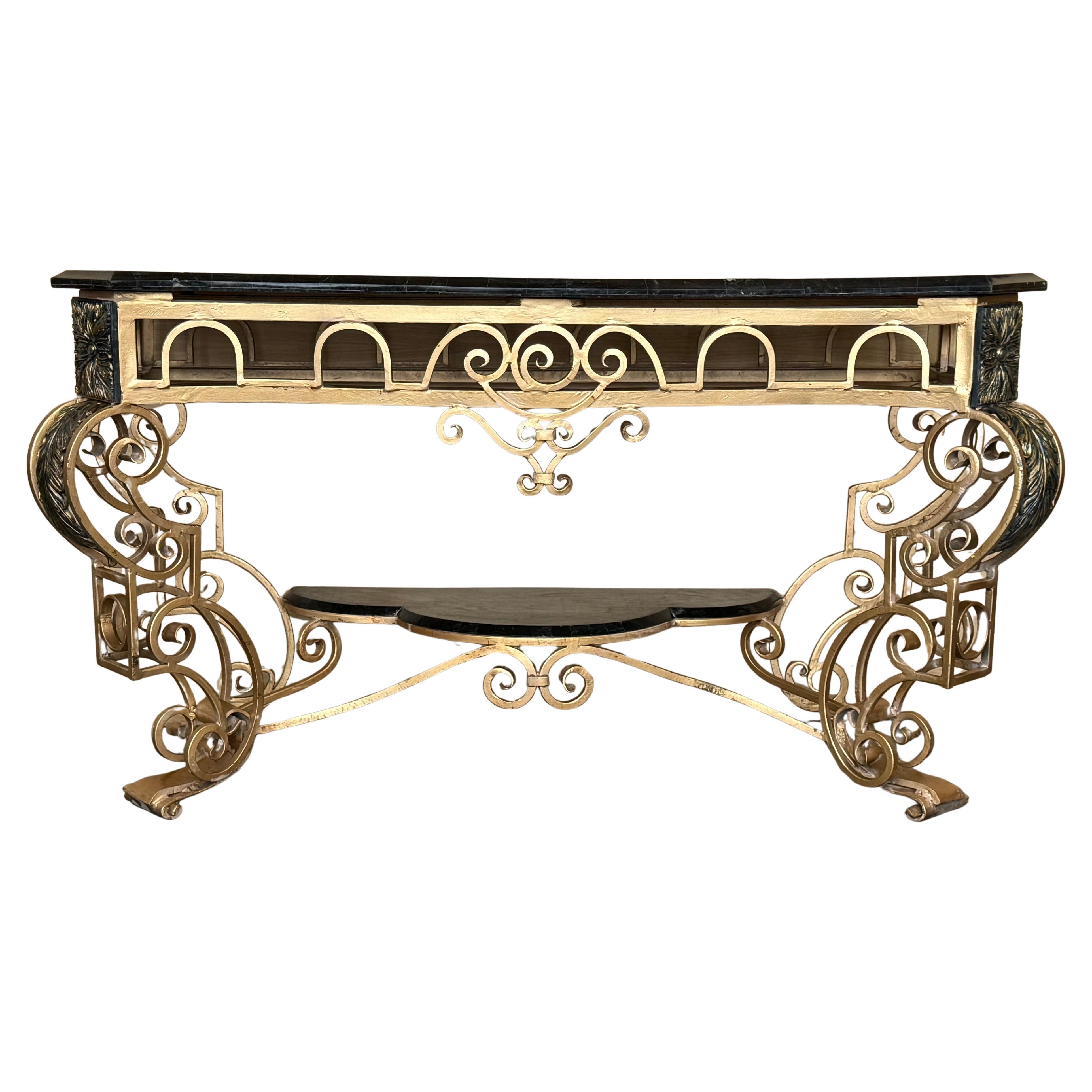 French 19th Louis XV Wrought Iron Gilded Console with Marble top and Low Shelve en venta