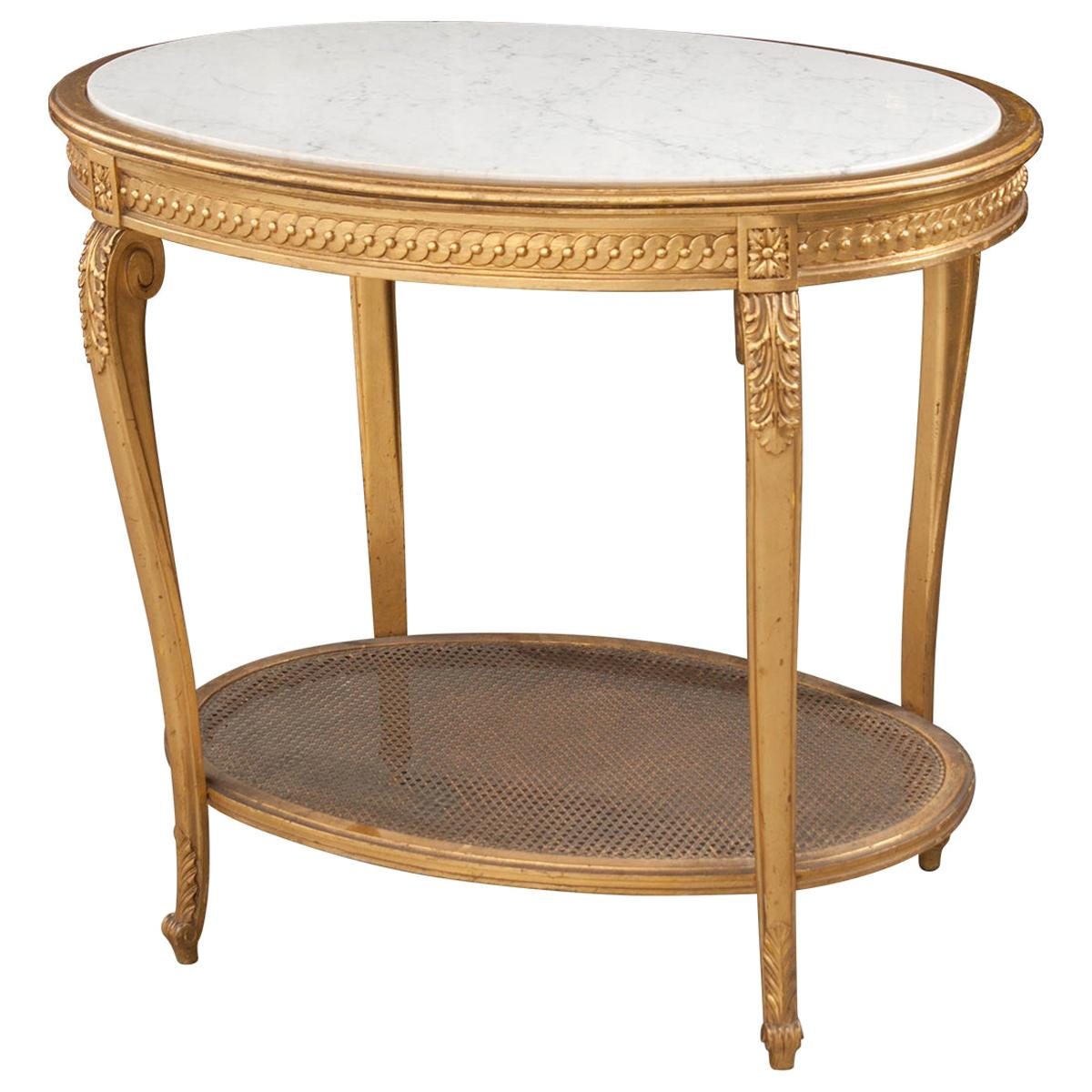 Table d'appoint ovale en bois doré de style Louis XVI du 19e siècle en vente