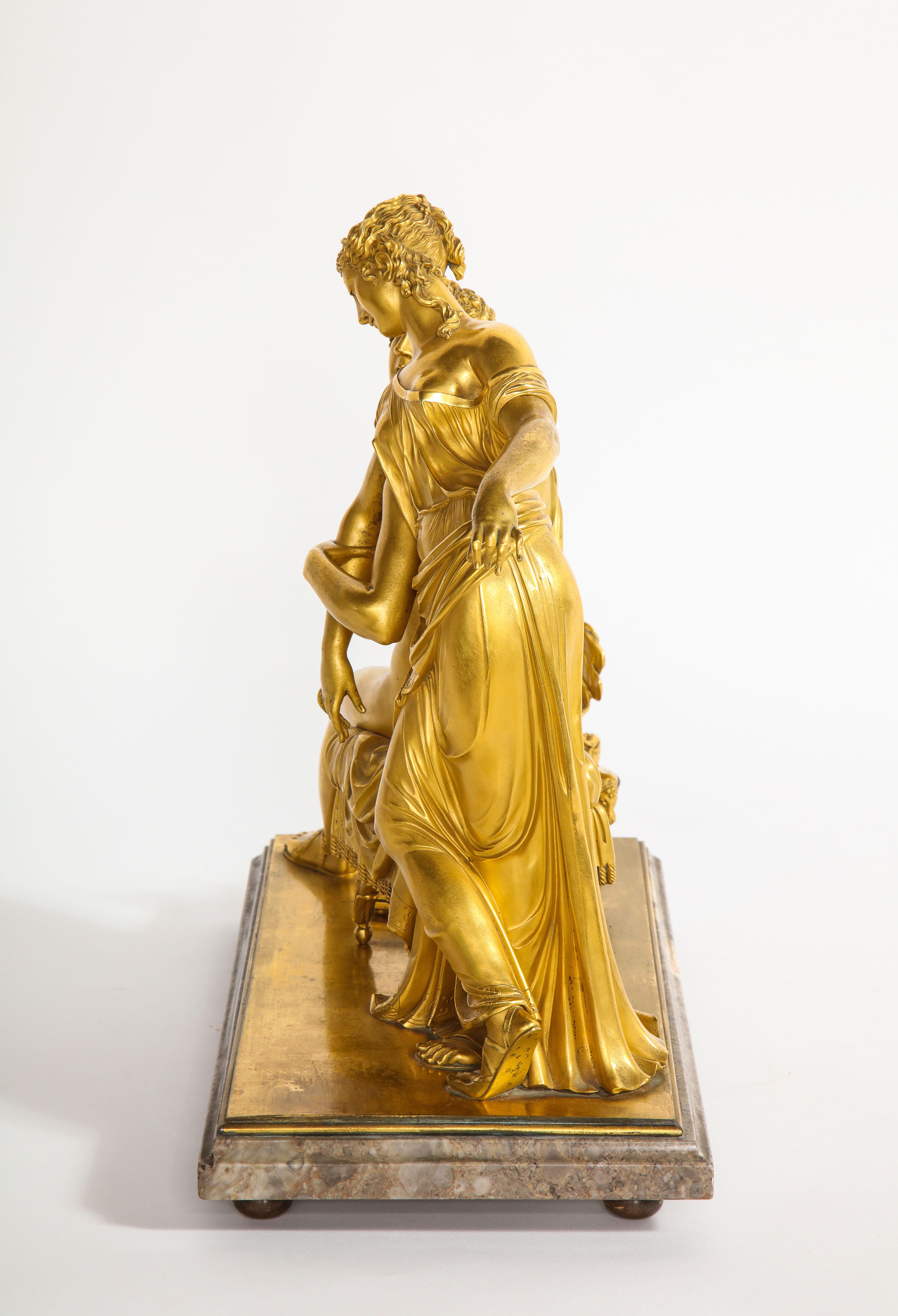 Groupe d'amoureux en bronze doré d'époque Empire 1er siècle français, Att. Thomire A Paris - Paris en vente 2