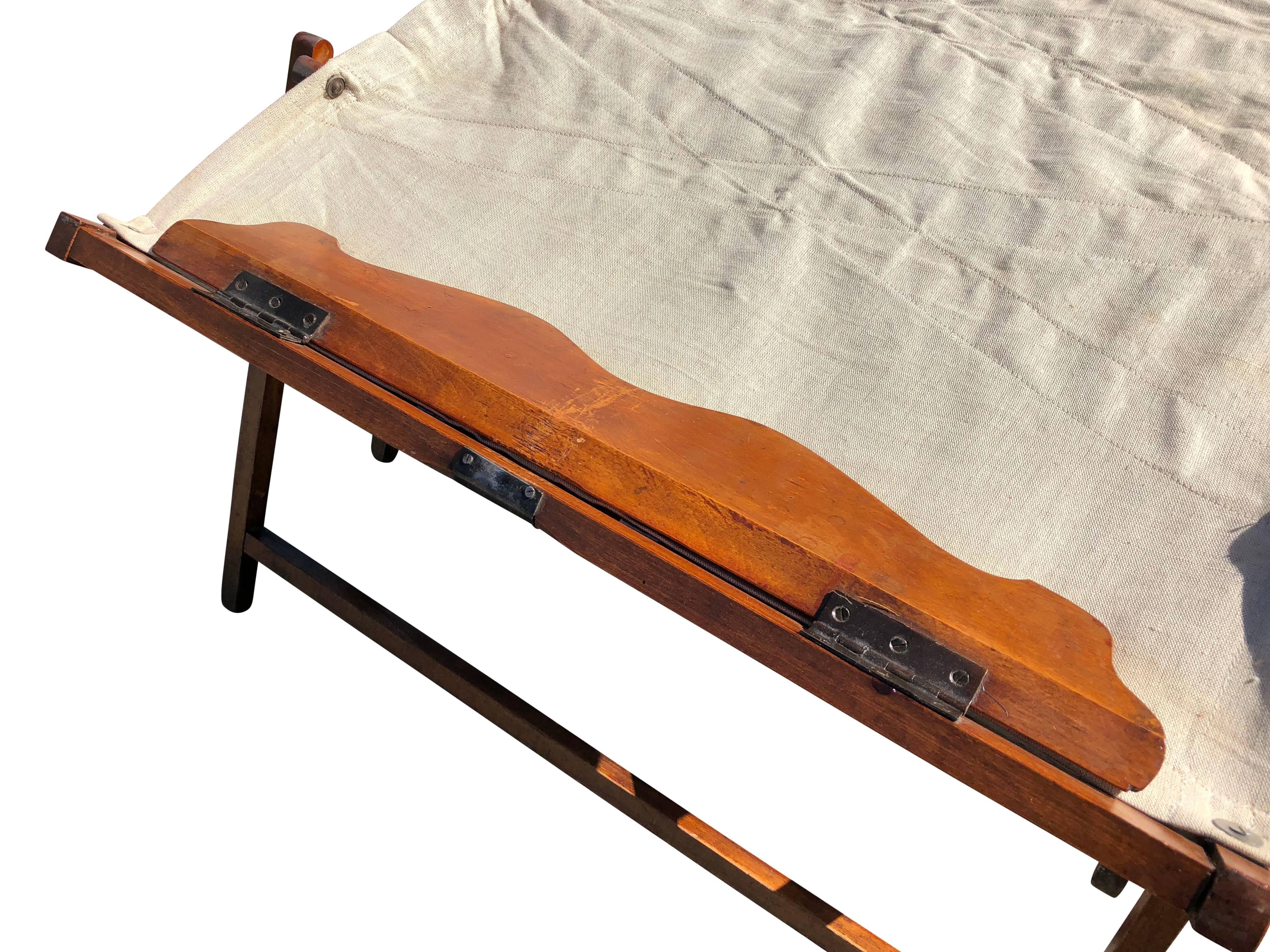 French First World War Officer's Collapsible Bed/Cot and Upholstered Bench, 1914 For Sale 6