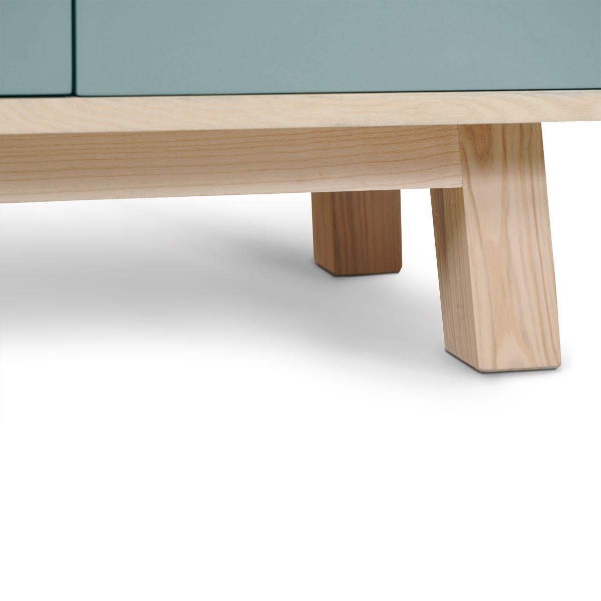 Armario bajo francés de madera de 2 puertas gris azulado personalizable de Eric Gizard, París en venta 2