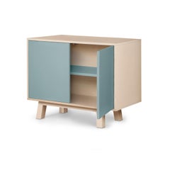 Meuble de rangement français à 2 portes gris-bleu bas personnalisable d'Eric Gizard, Paris