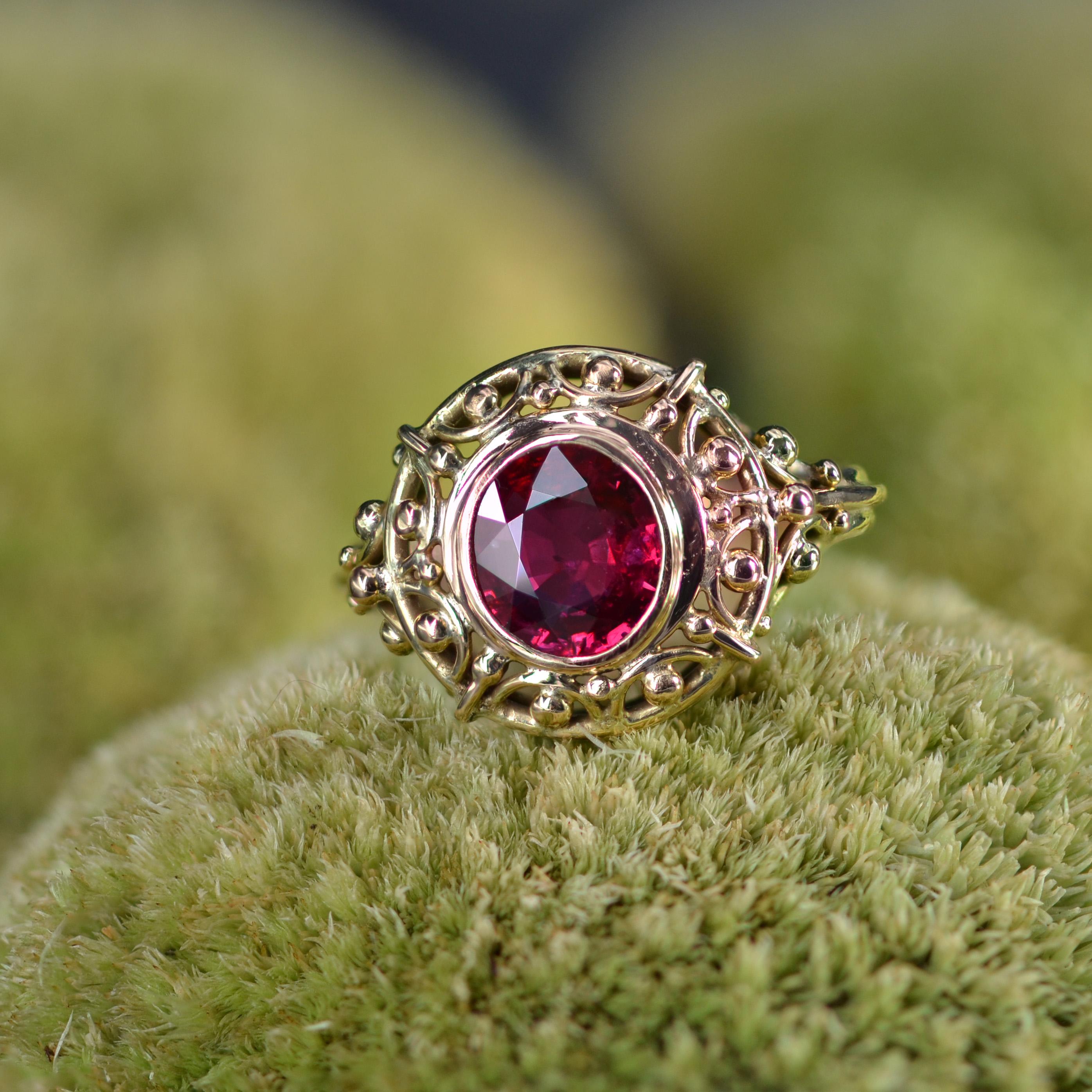 French 20th Century 1, 17 Carat Certified Natural Ruby 18 Karat Yellow Gold Ring For Sale 10