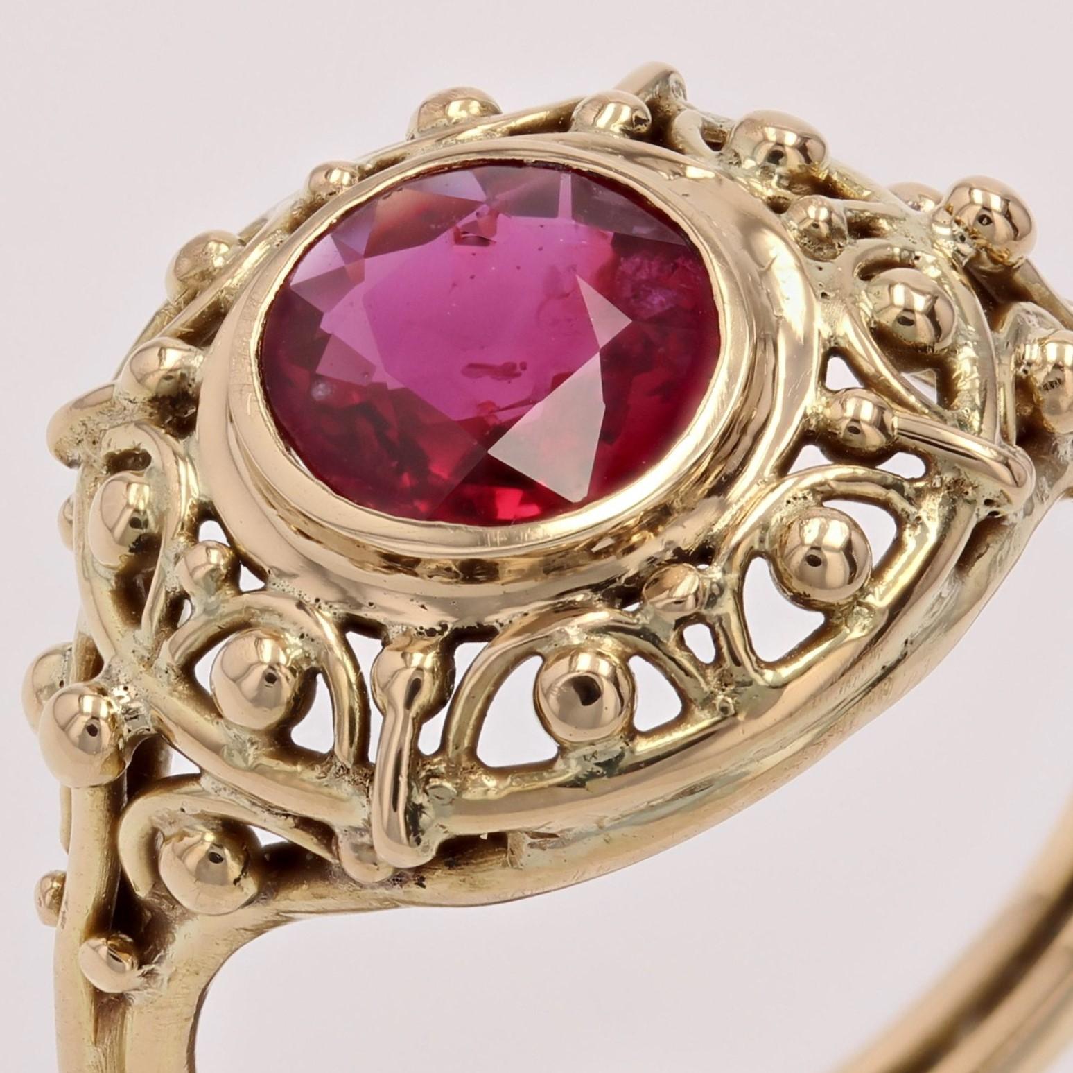 French 20th Century 1, 17 Carat Certified Natural Ruby 18 Karat Yellow Gold Ring For Sale 3