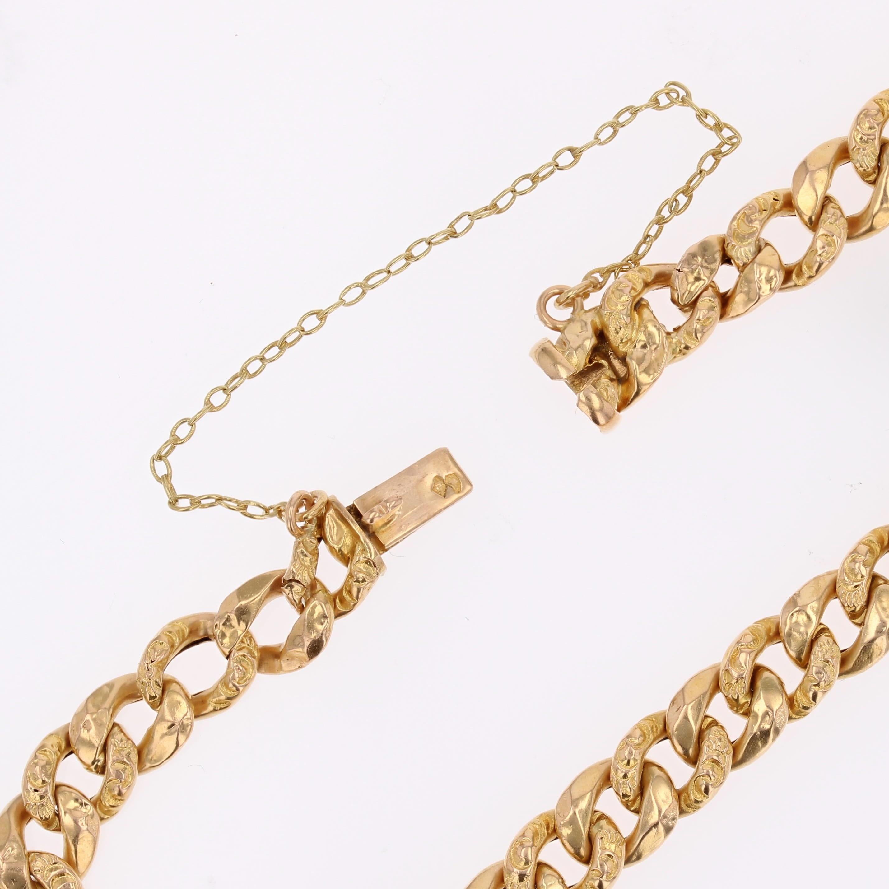 French 20th Century 18 Karat Rose Gold Chiseled Curb Chain Bracelet For Sale 2