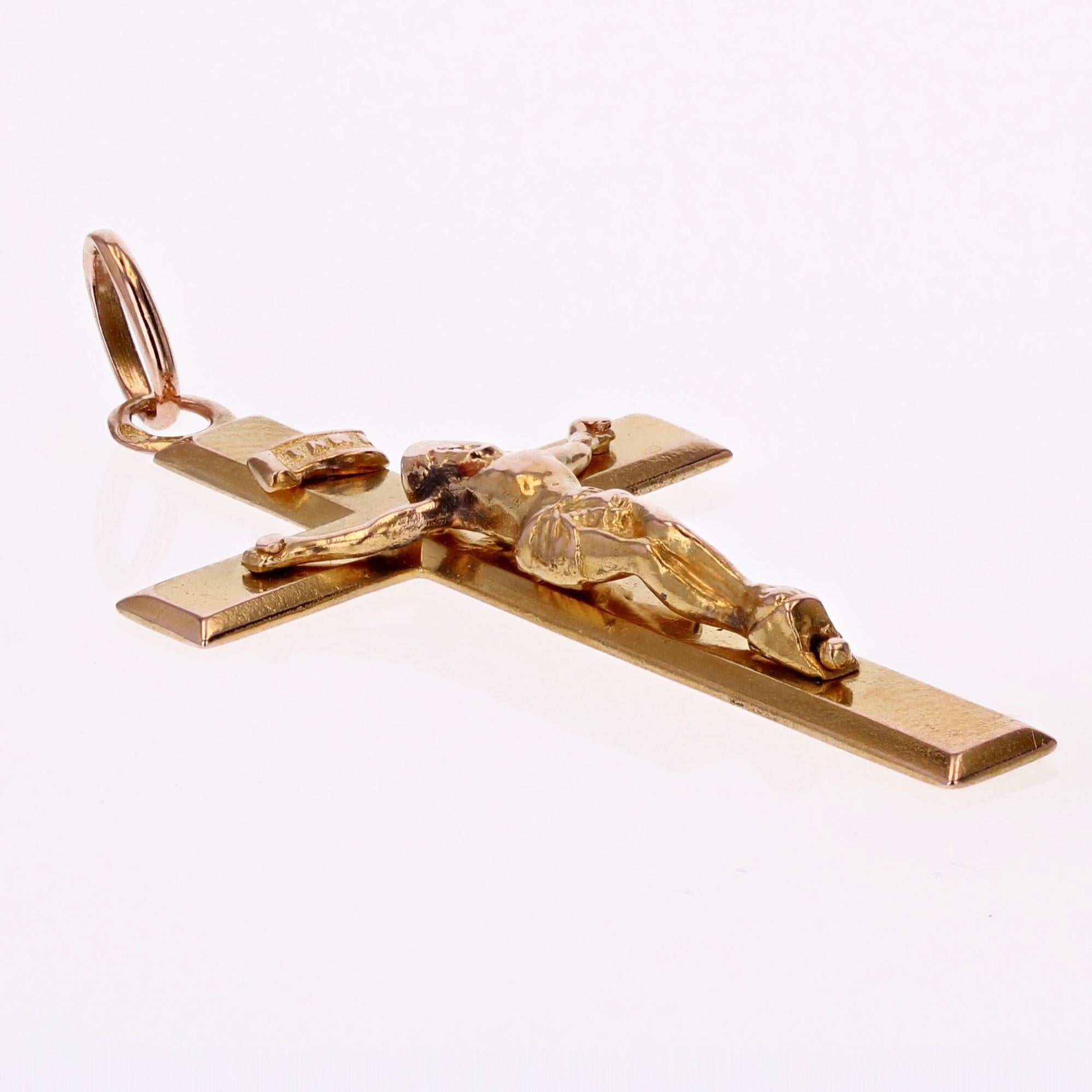 Belle Époque Pendentif Croix du Christ en or rose 18 carats du 20e siècle français en vente