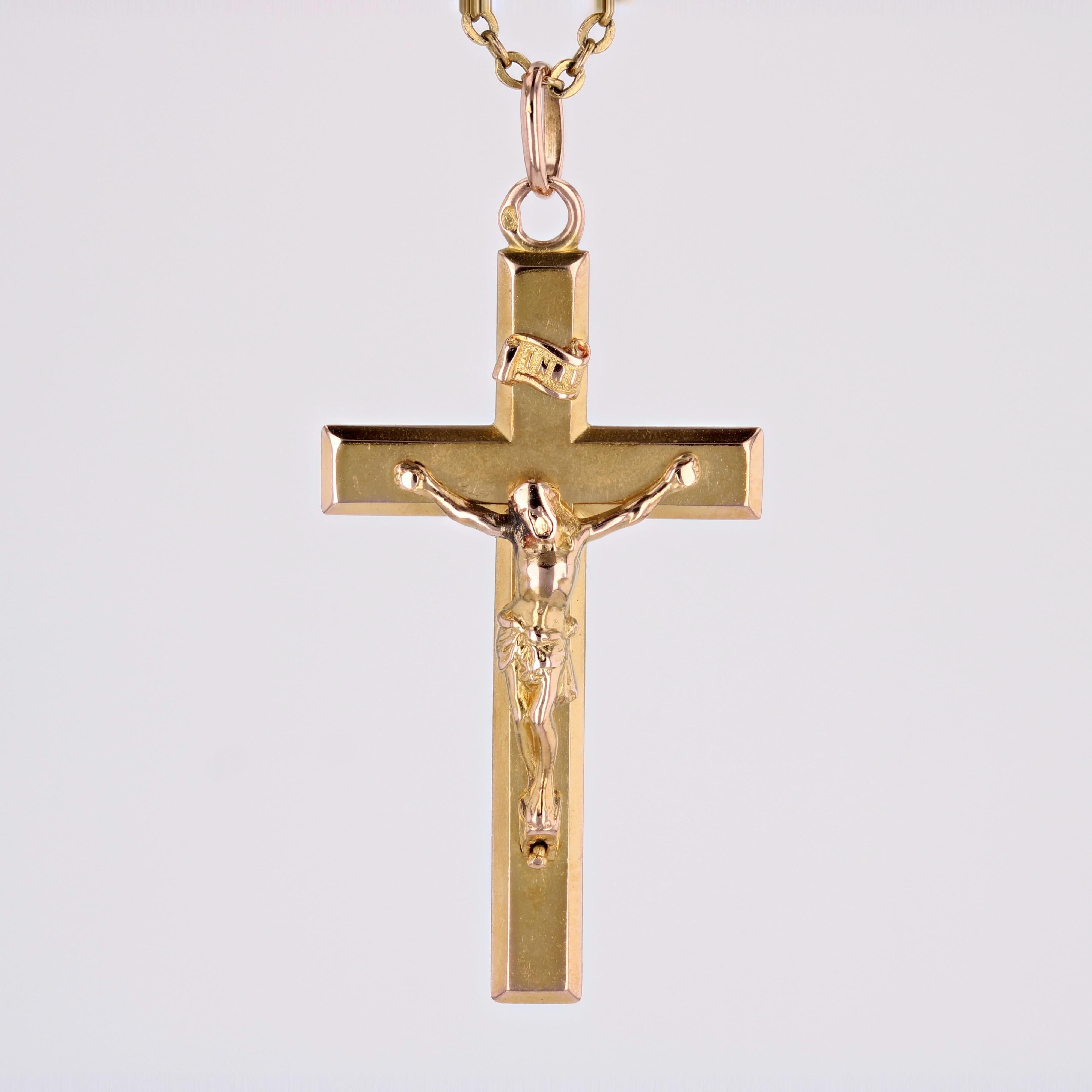 Pendentif Croix du Christ en or rose 18 carats du 20e siècle français Bon état - En vente à Poitiers, FR