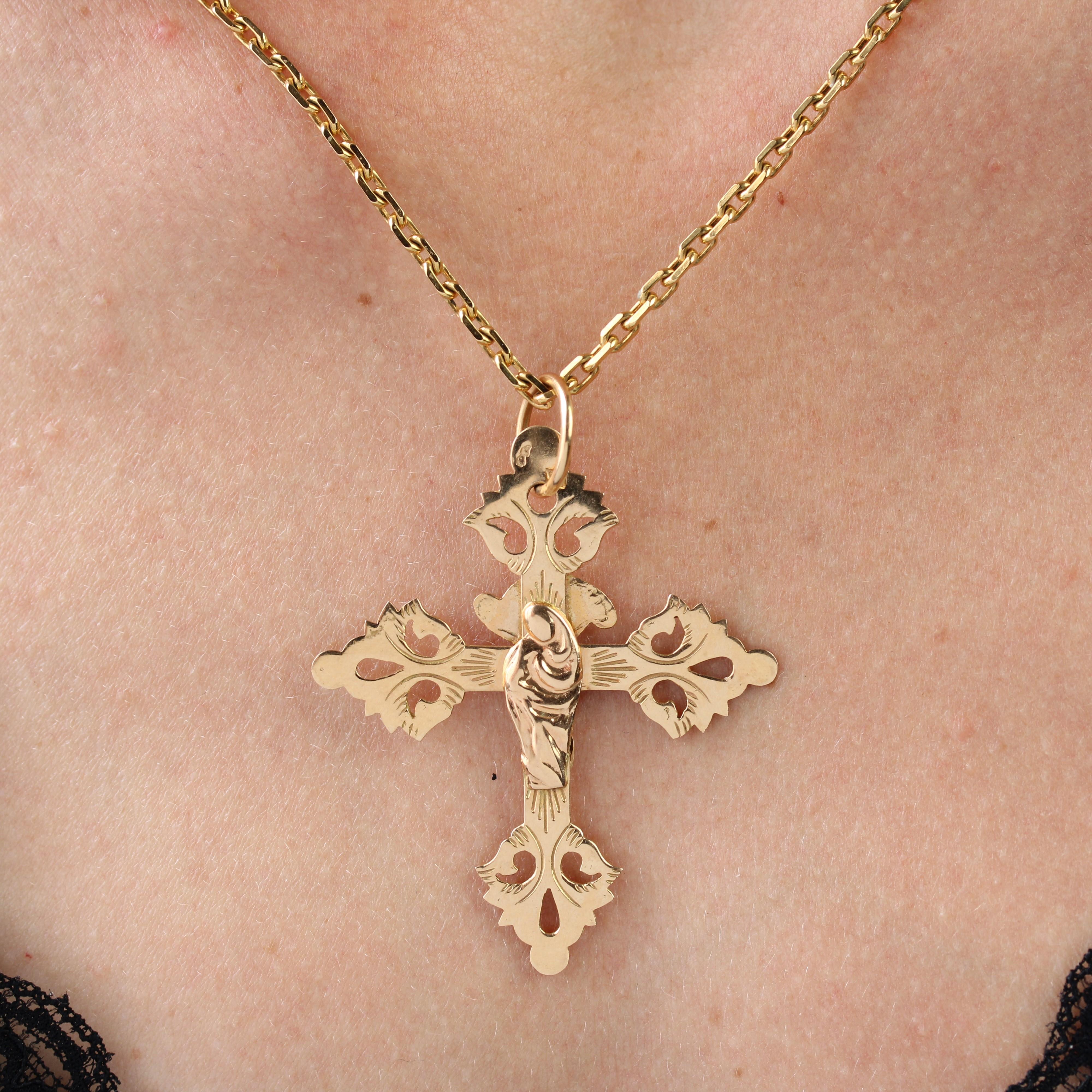 Pendentif croix français du 19ème siècle en or rose 18 carats en vente 2