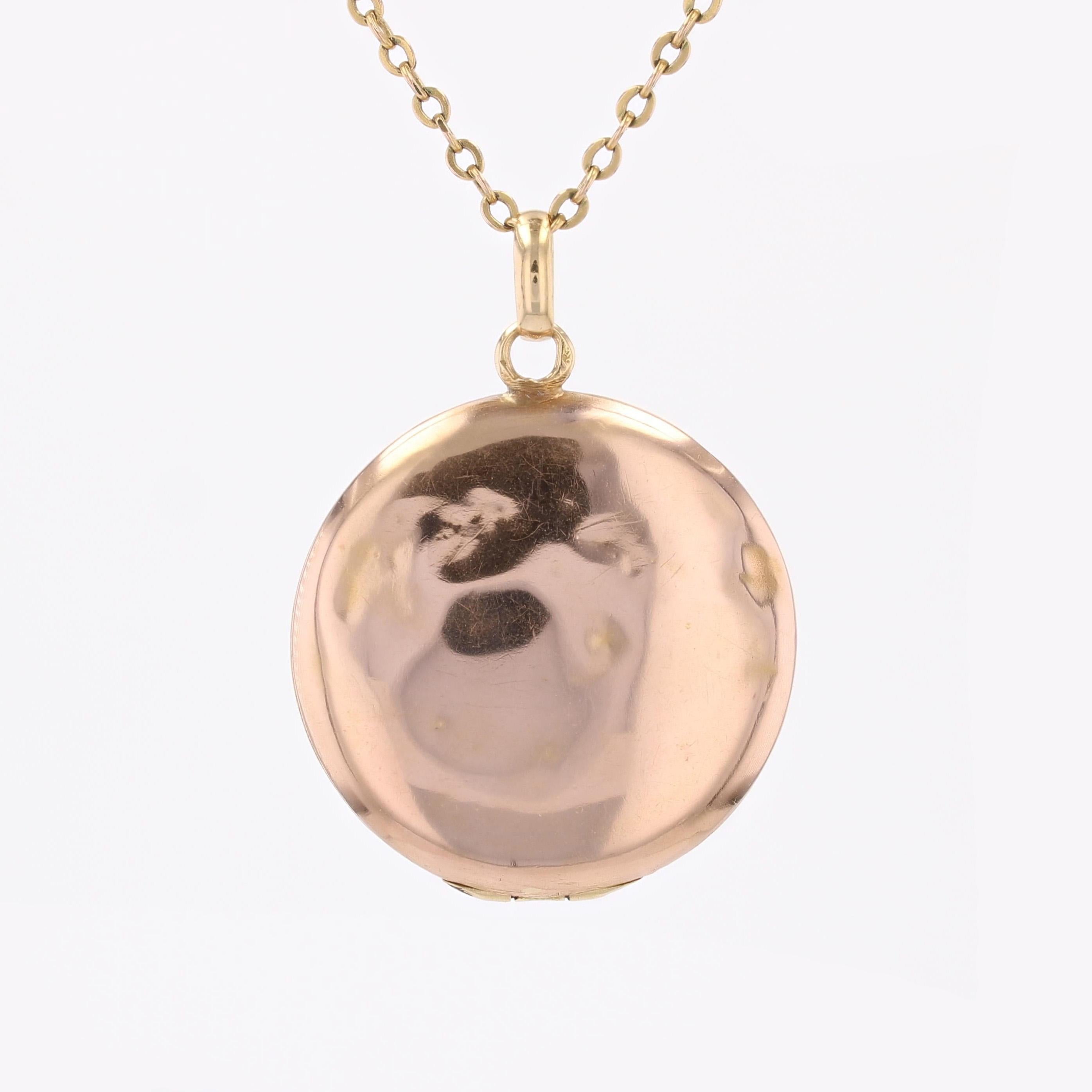 Pendentif médaillon en or rose 18 carats français du 20e siècle en vente 7