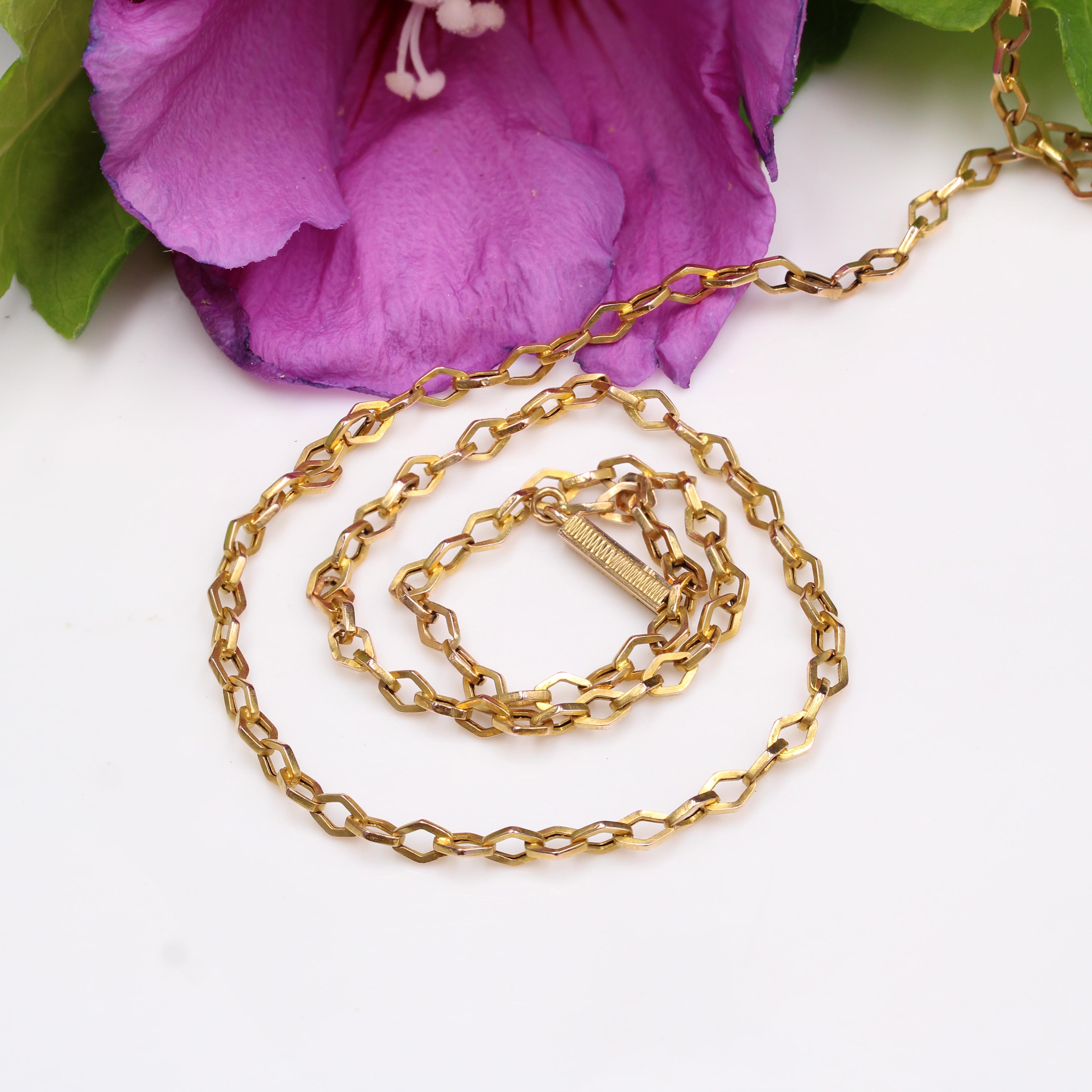 French 20th Century 18 Karat Rose Gold Rhombic Link Chain Necklace For Sale 5