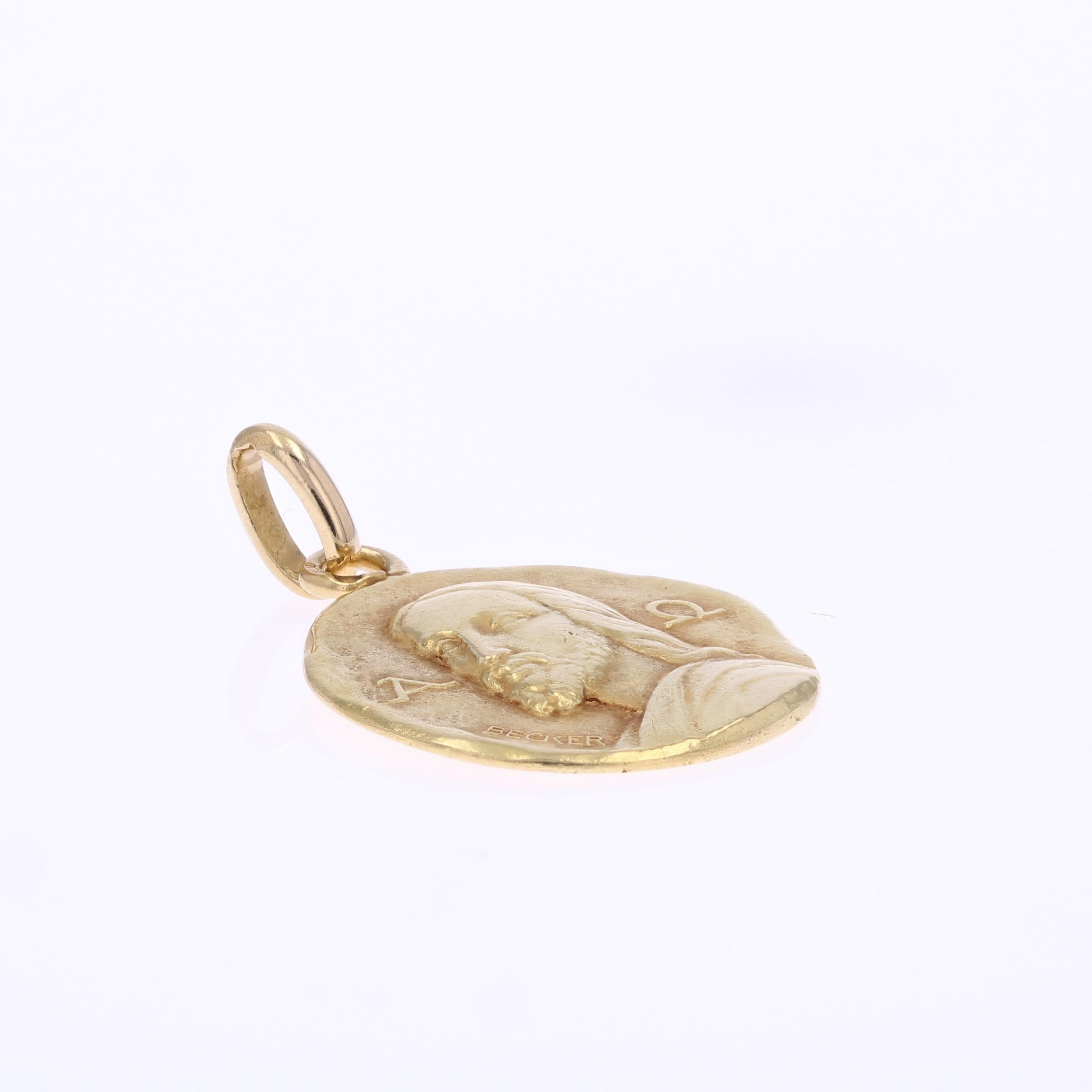 French 20th Century 18 Karat Yellow Gold Becker Catacomb Christ Medal Pendant For Sale 2