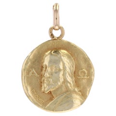 French 20th Century 18 Karat Yellow Gold Becker Catacomb Christ Medal Pendant