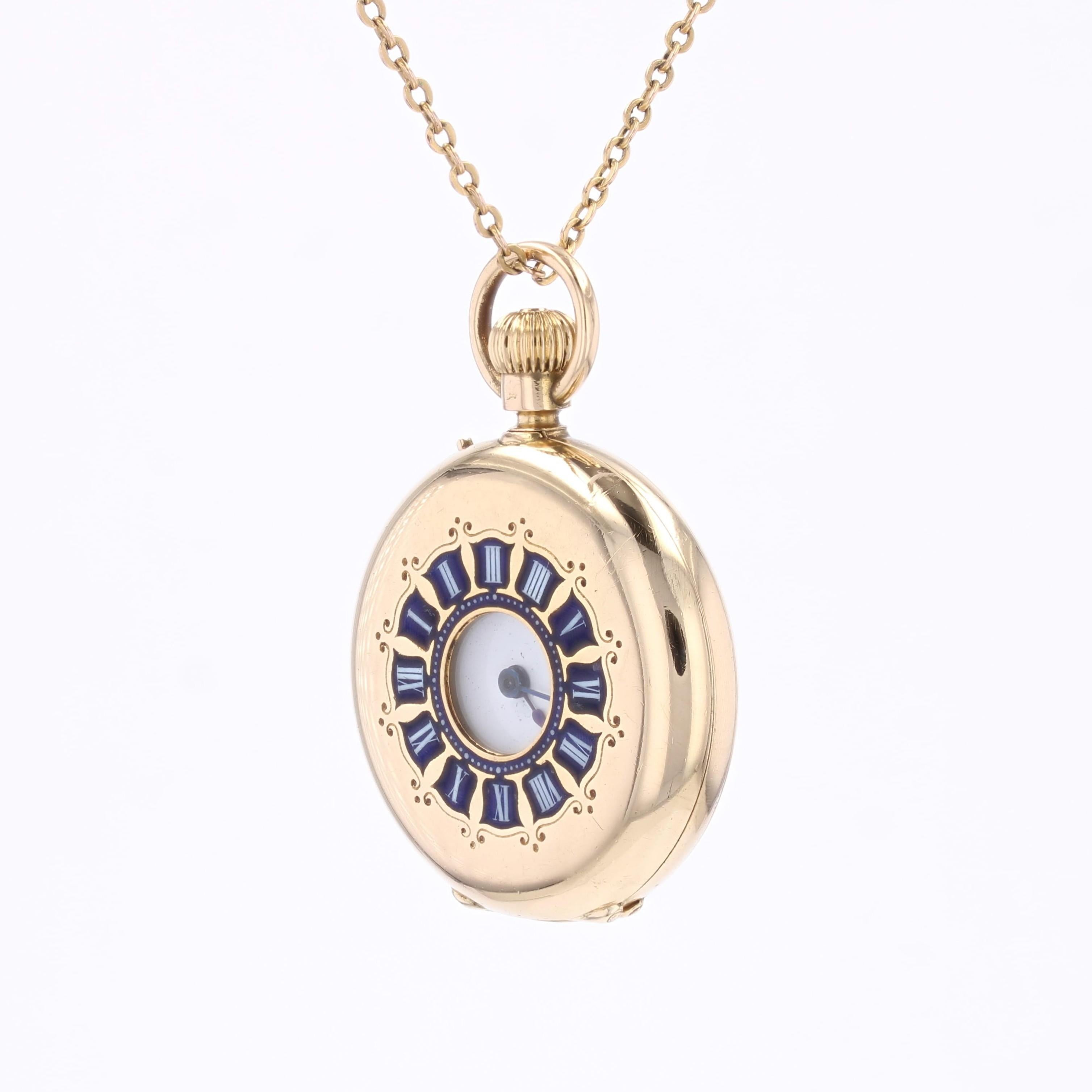 Pendentif montre de poche en or jaune 18 carats et émail bleu du 20e siècle État moyen - En vente à Poitiers, FR