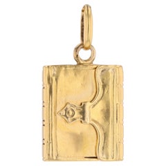 French 20th Century 18 Karat Yellow Gold Book Locket Pendant
