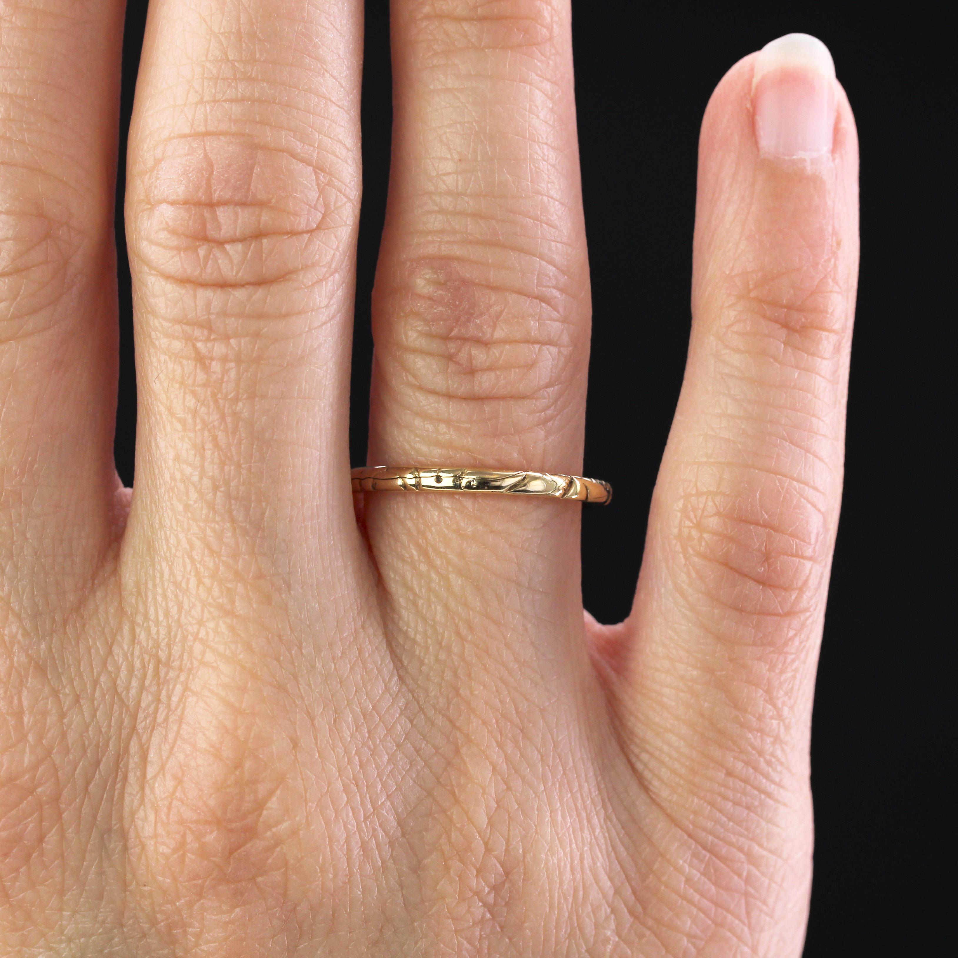 Anello a doppia fascia in oro giallo 18 carati francese del XX secolo in vendita 2