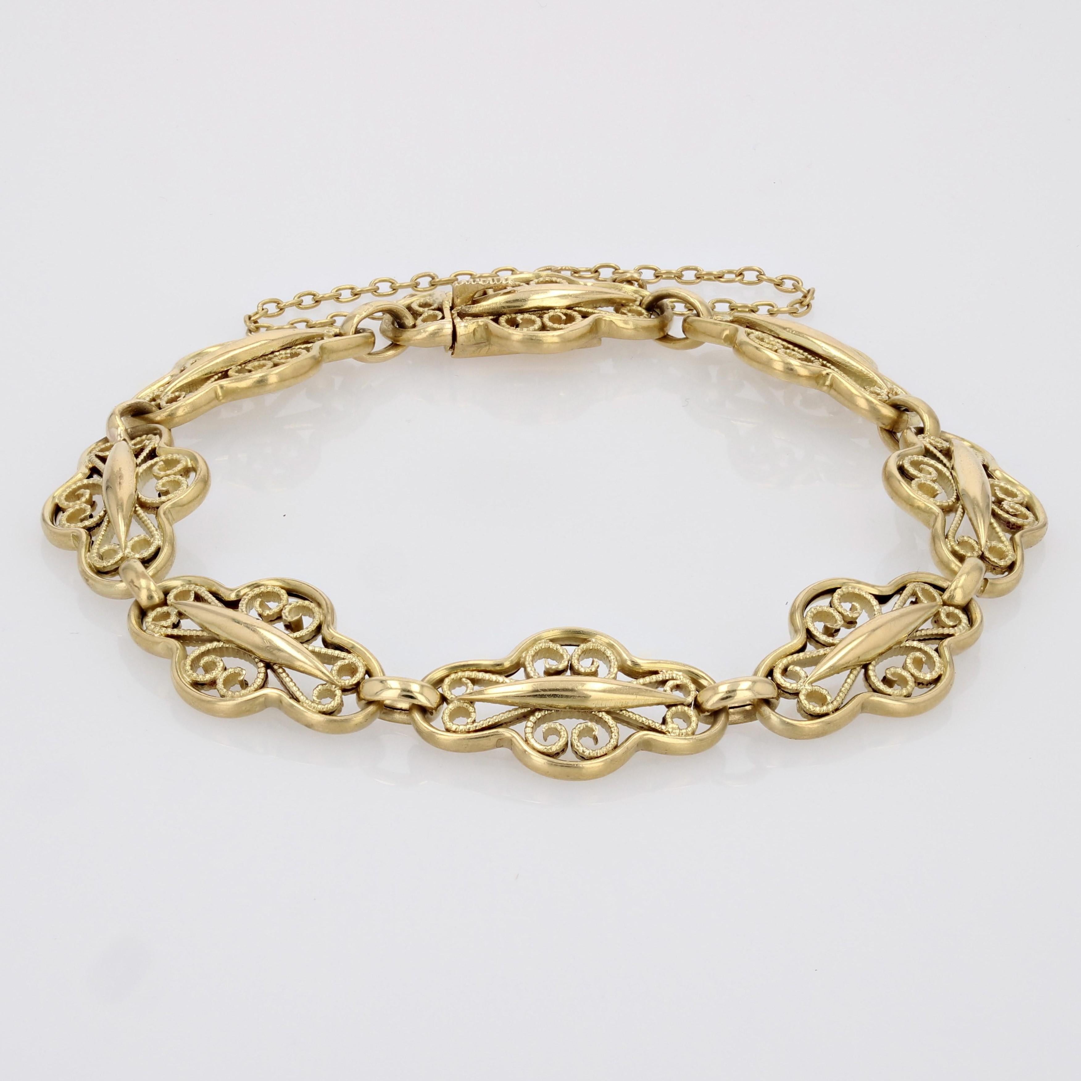 French 20th Century 18 Karat Yellow Gold Filigree Bracelet 5