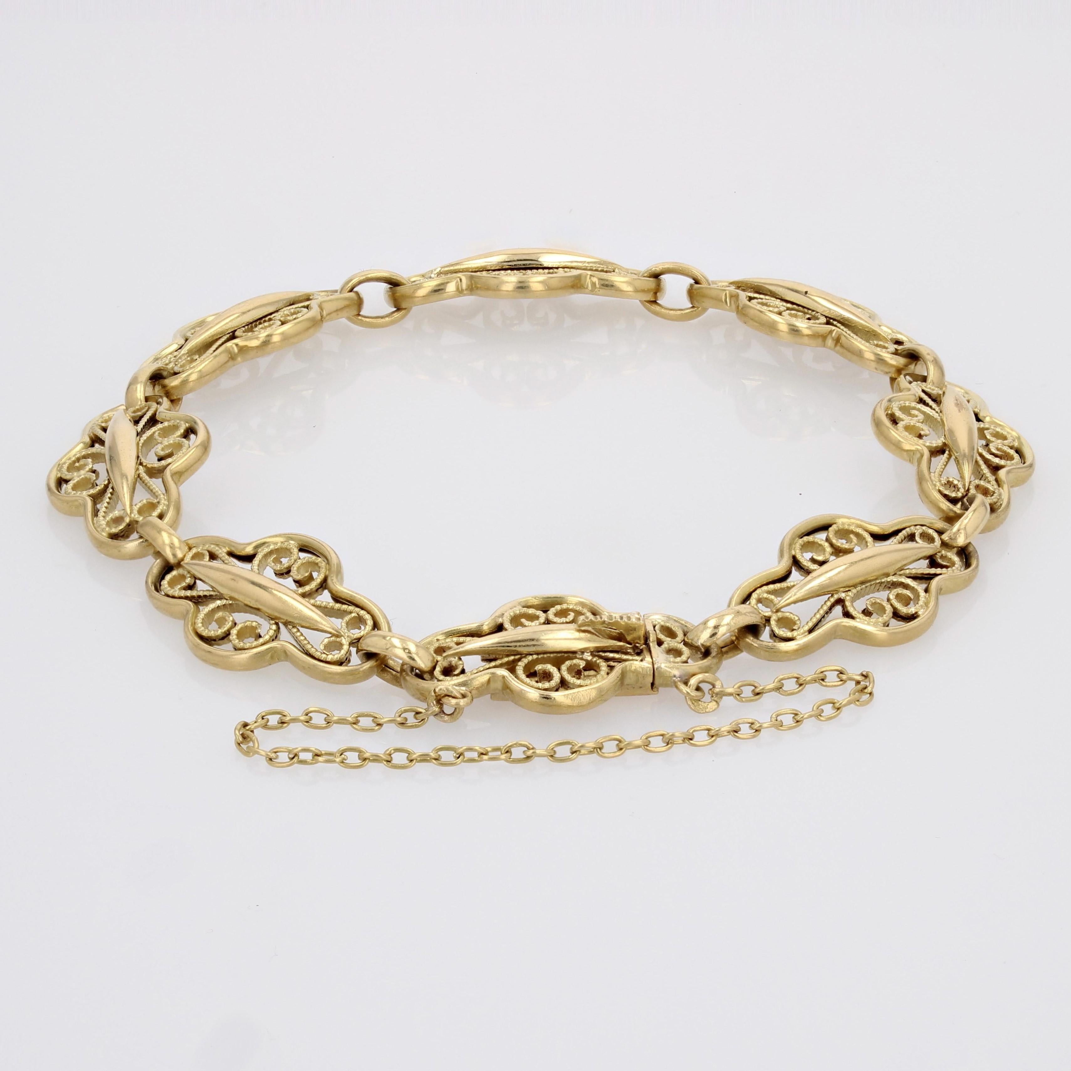 French 20th Century 18 Karat Yellow Gold Filigree Bracelet 4