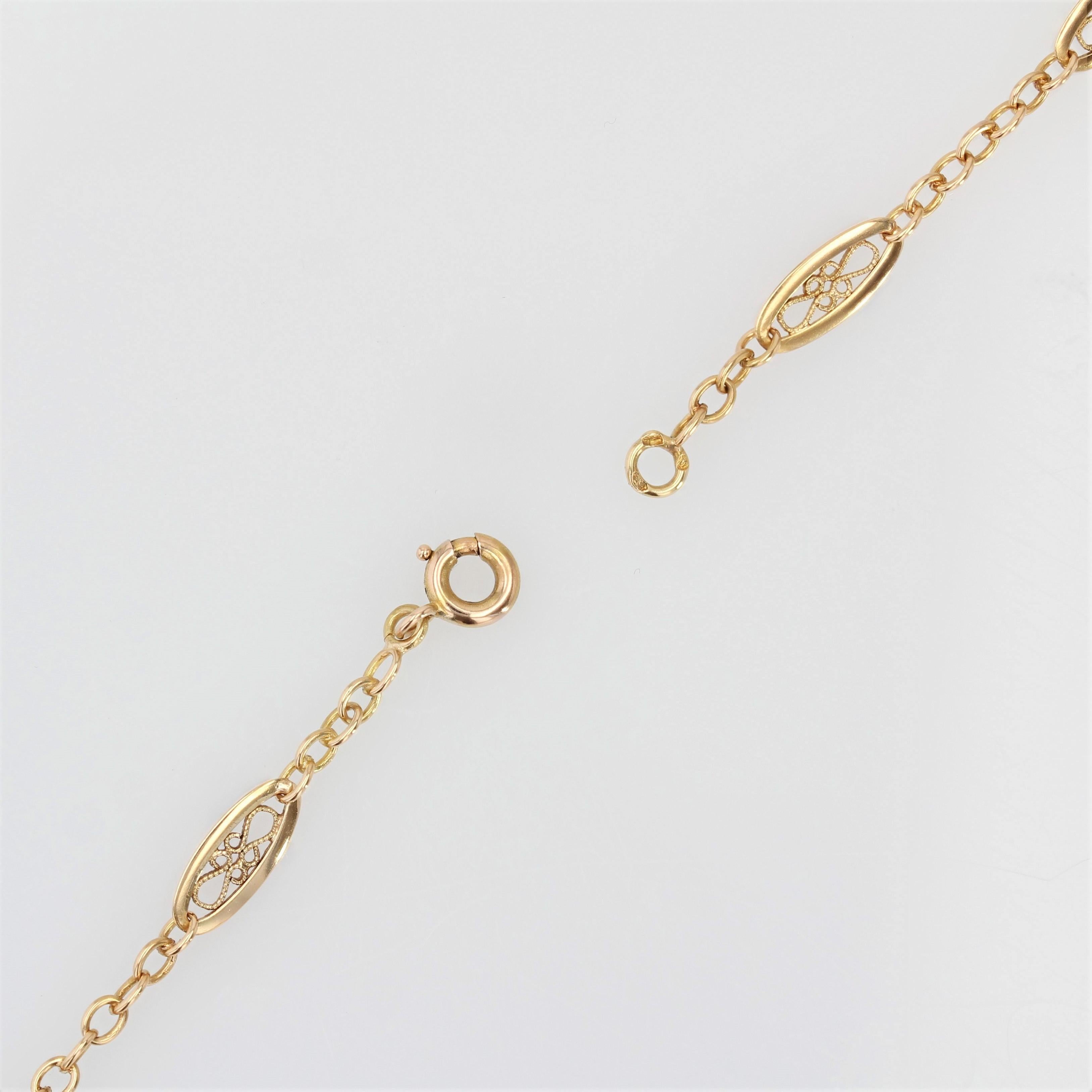 French, 20th Century 18 Karat Yellow Gold Filigree Links Chain For Sale 4