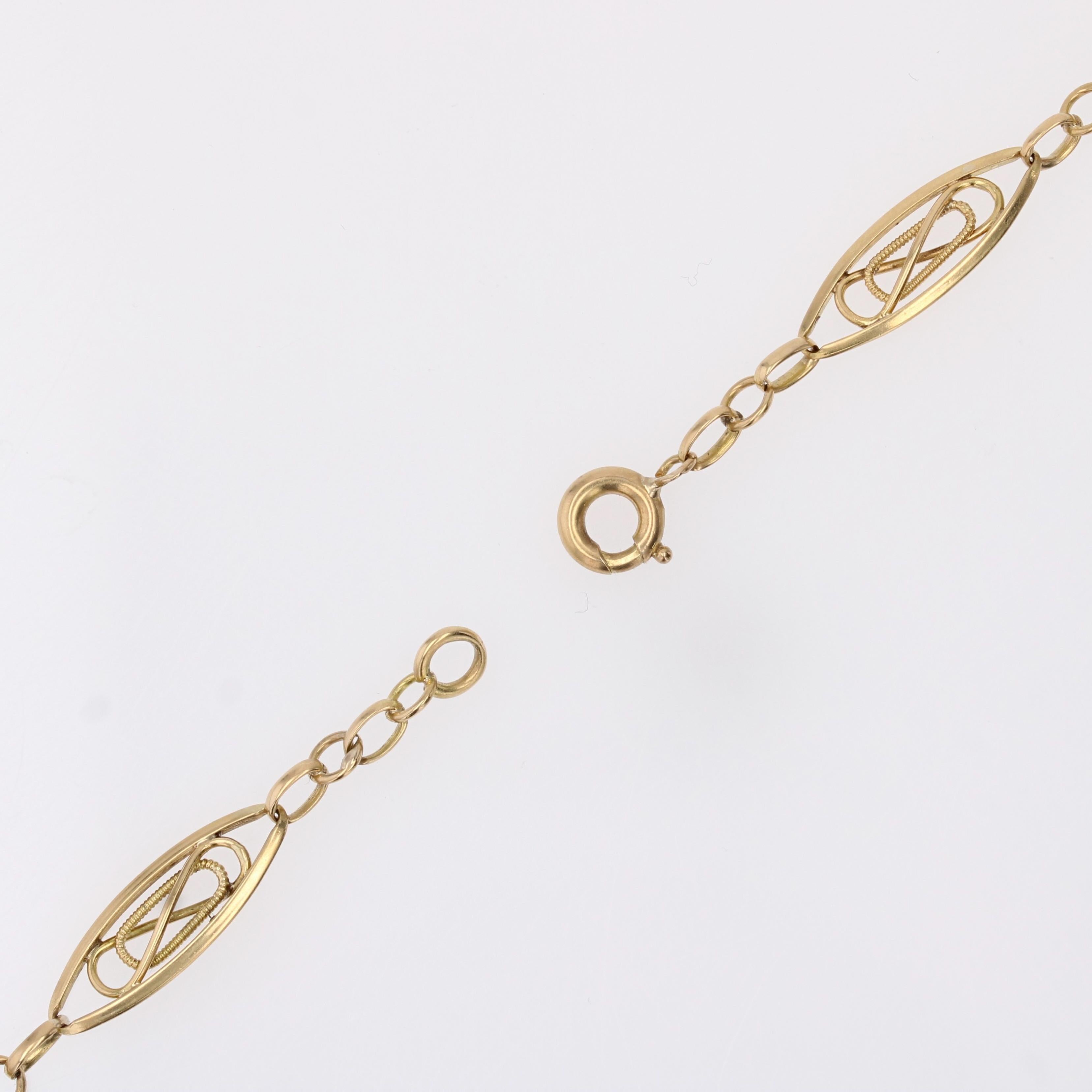 French 20th Century 18 Karat Yellow Gold Filigree Mesh Links Chain 6