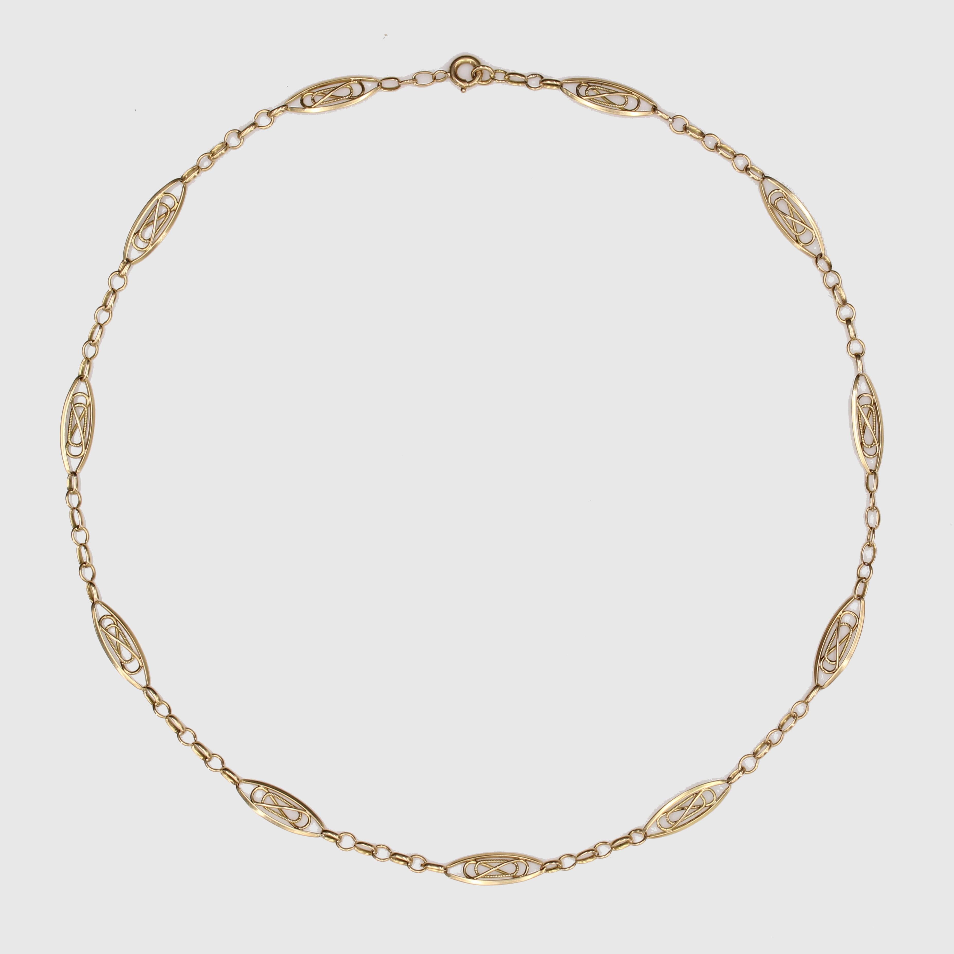 Belle Époque French 20th Century 18 Karat Yellow Gold Filigree Mesh Links Chain