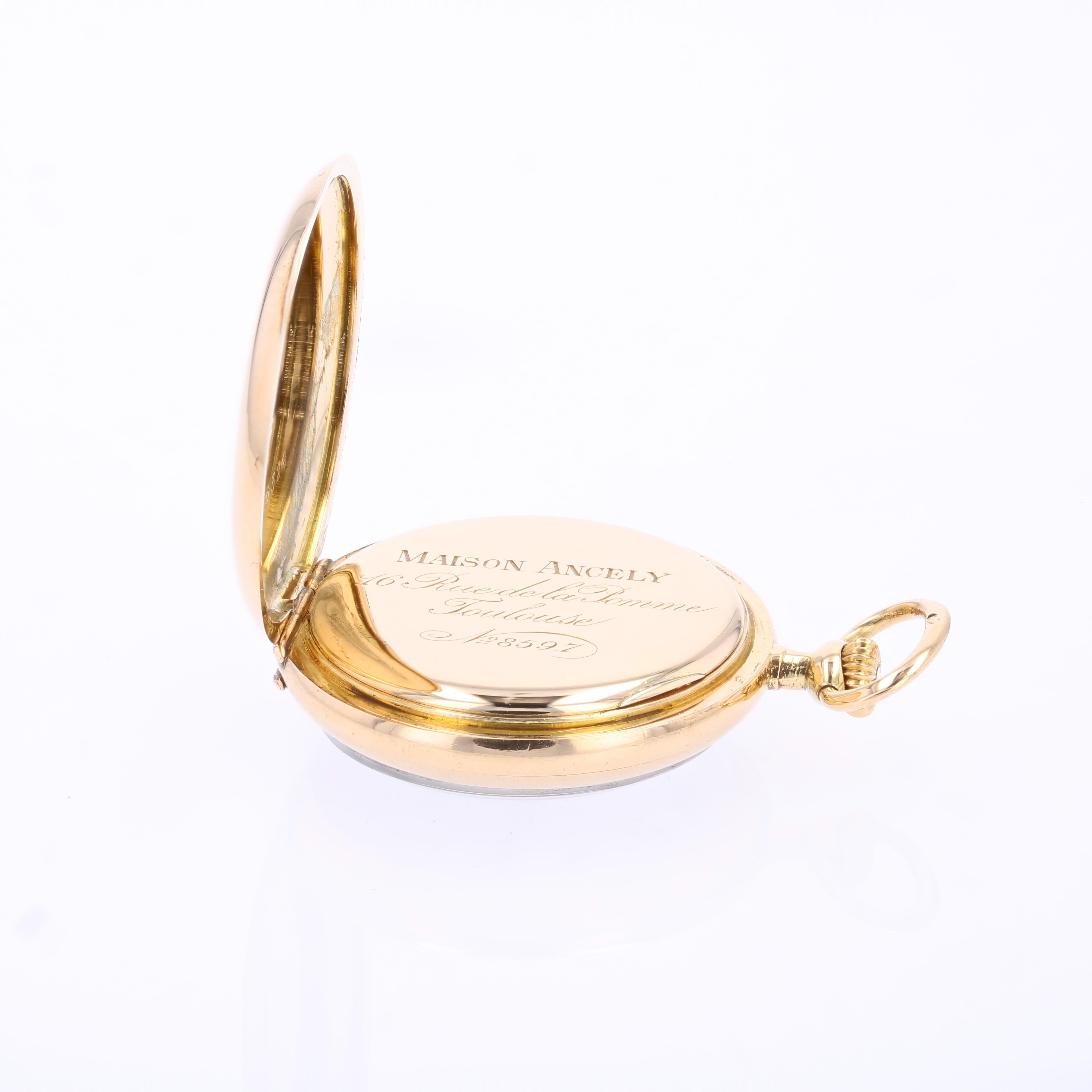 Pendentif en or jaune 18 carats initiales de montre de poche française du 20e siècle en vente 7