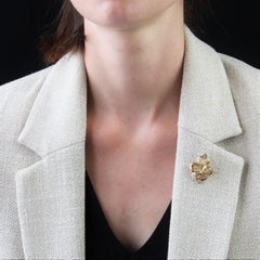 French 20th Century 18 Karat Yellow Gold Lily Flower Brooch