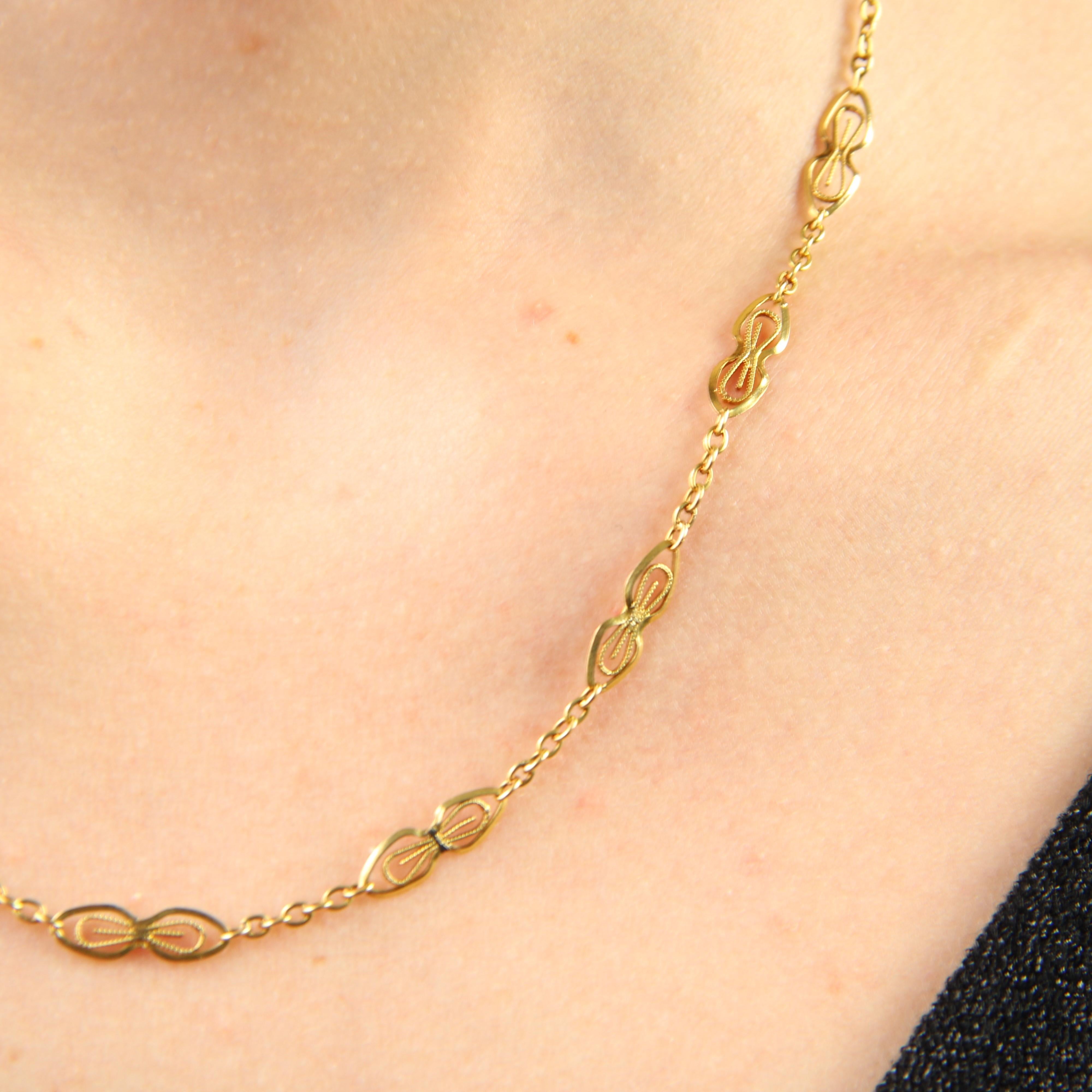 French 20th Century 18 Karat Yellow Gold Openwork Chain 4