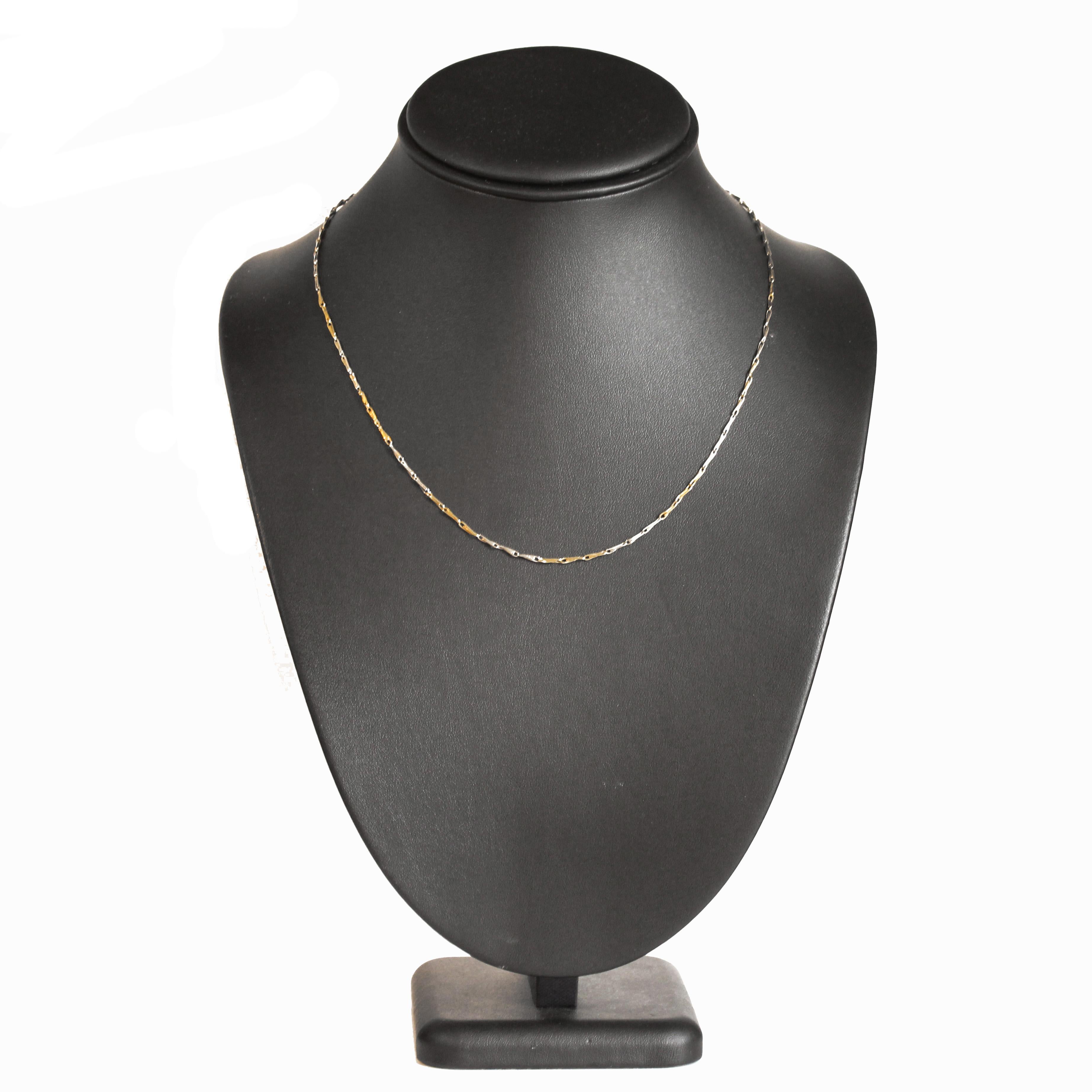 Collar francés de cadena de eslabones de grapas de oro amarillo de 18 quilates del siglo XX en venta 5
