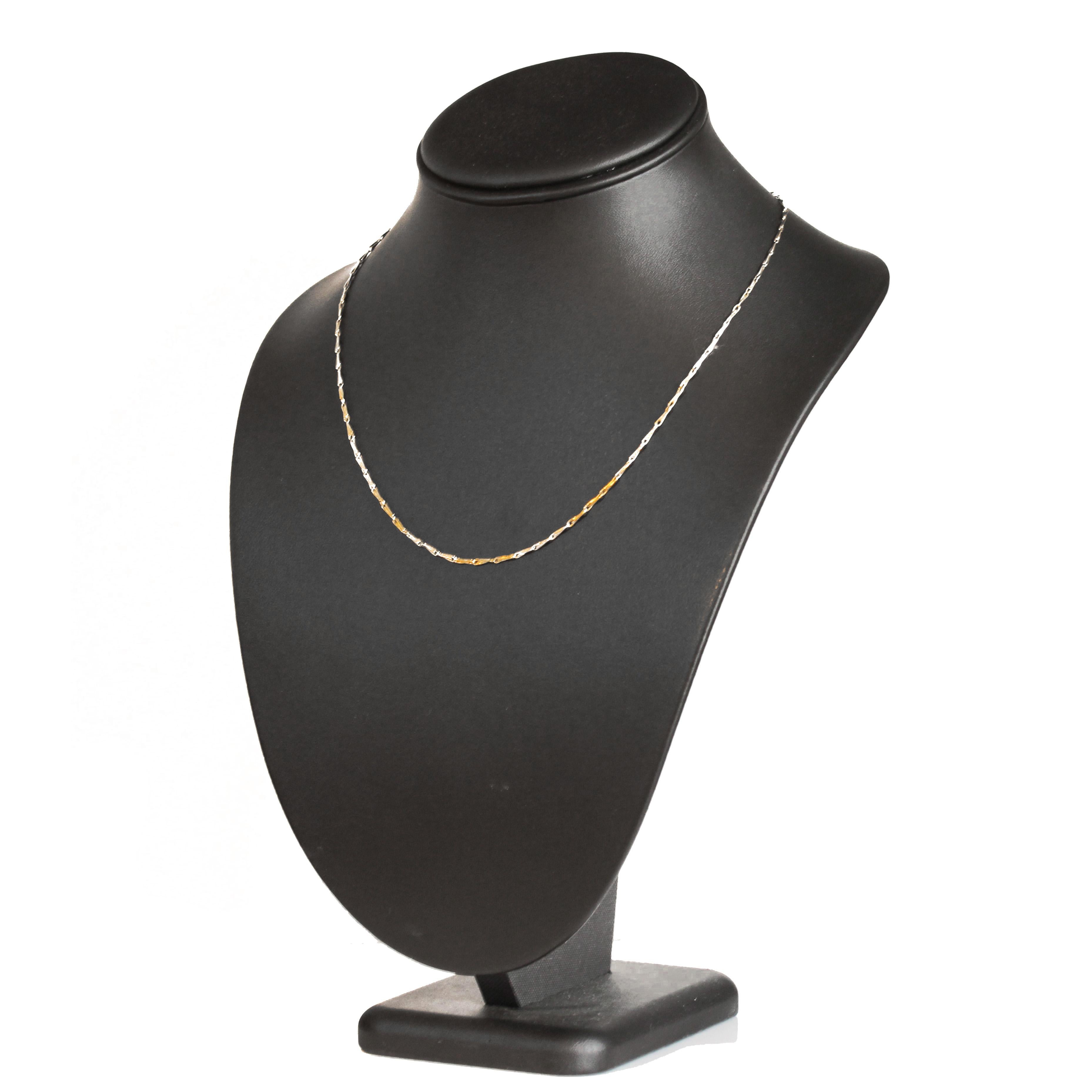 Collar francés de cadena de eslabones de grapas de oro amarillo de 18 quilates del siglo XX en venta 6