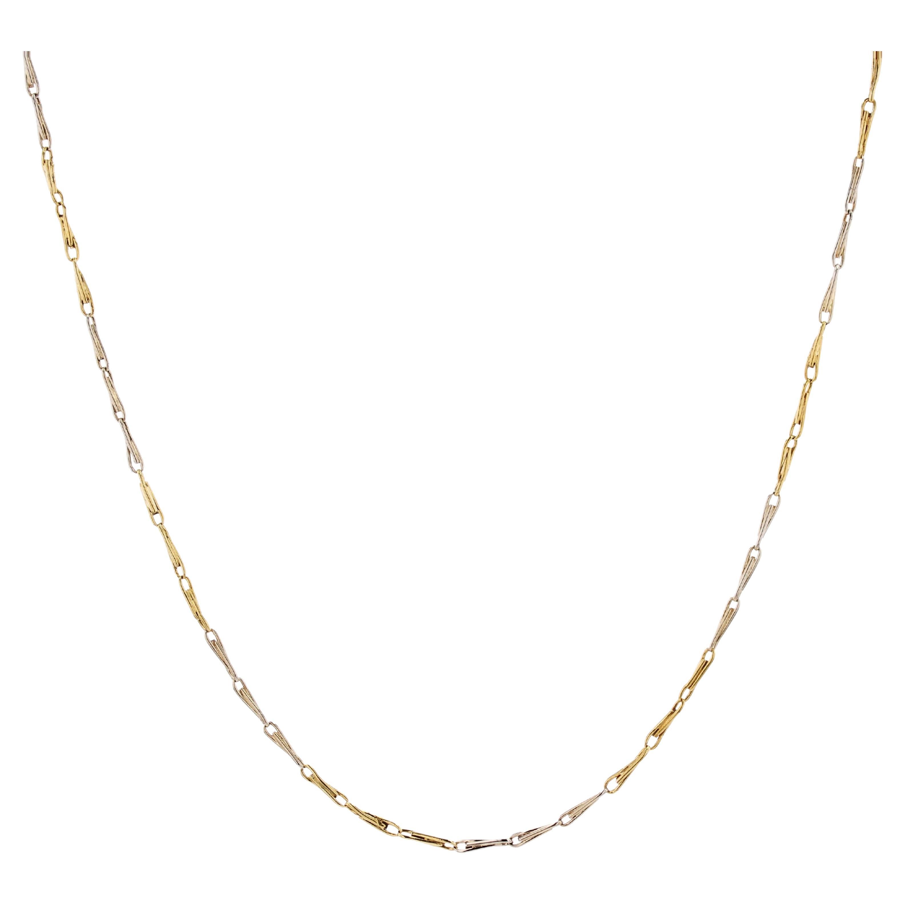 French 20th Century 18 Karat Yellow Gold Staple Link Chain Necklace