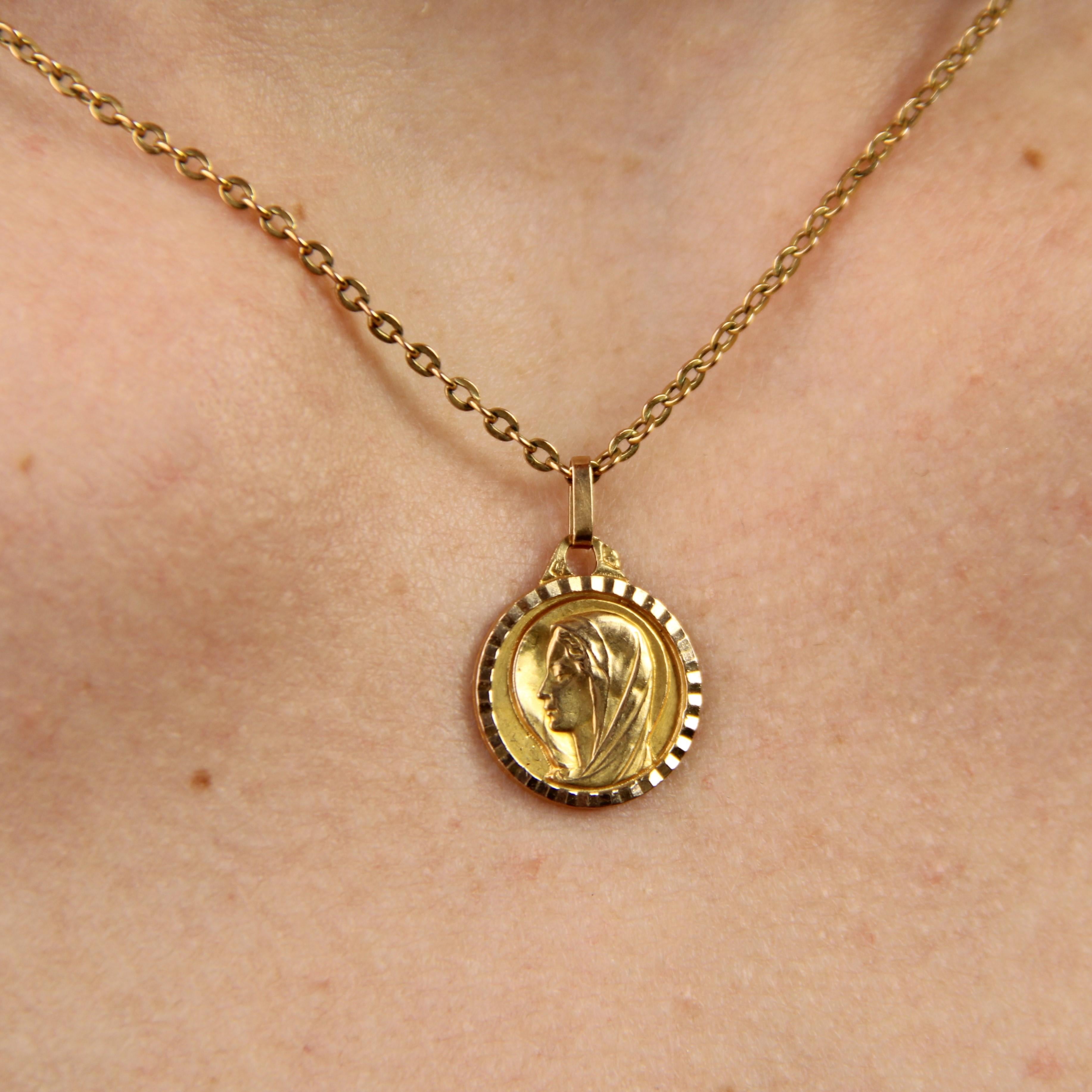 French 20th Century 18 Karat Yellow Gold Virgin Mary Medal Pendant 1