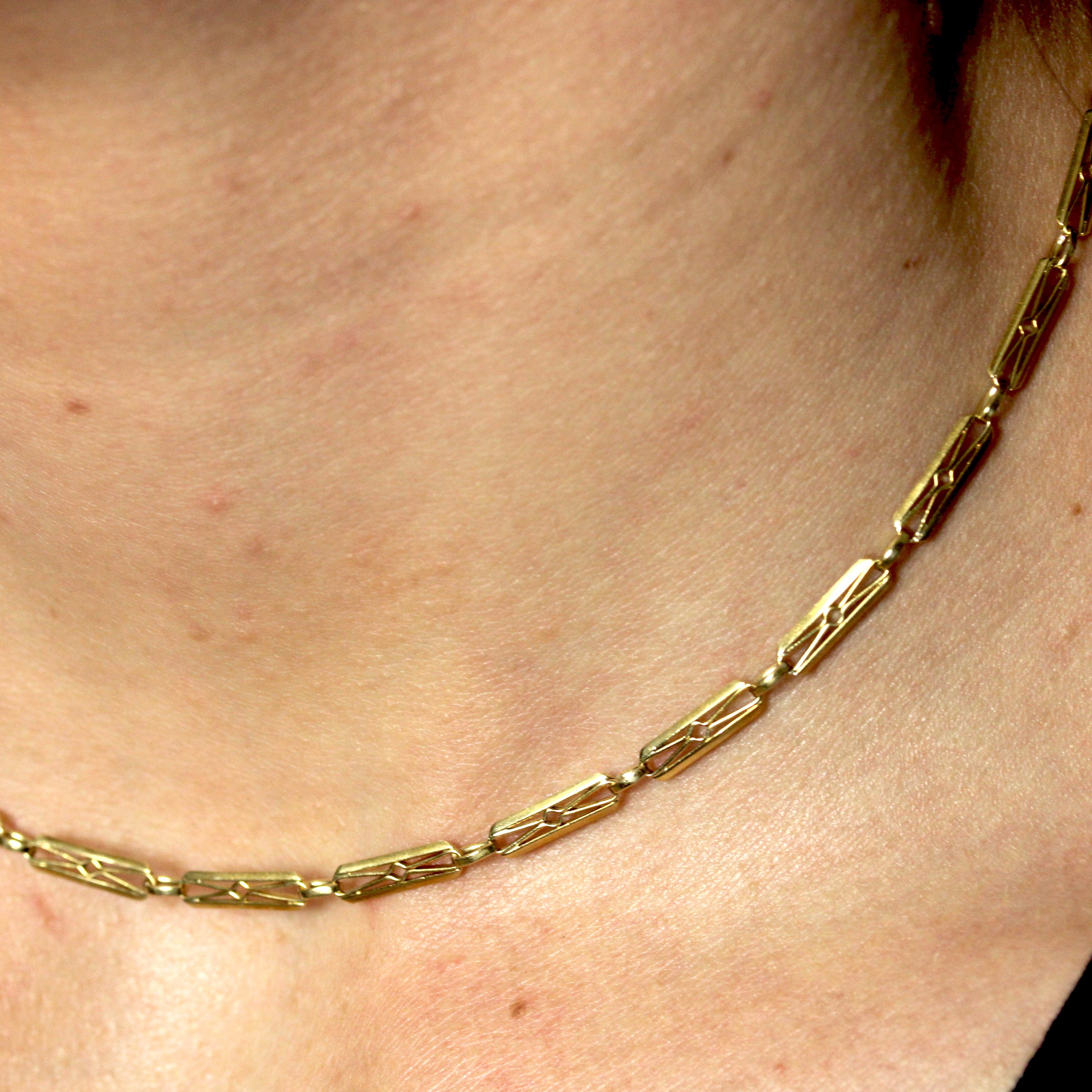 French 20th Century 18 Karat Yellow Gold Watch Chain Necklace For Sale 3
