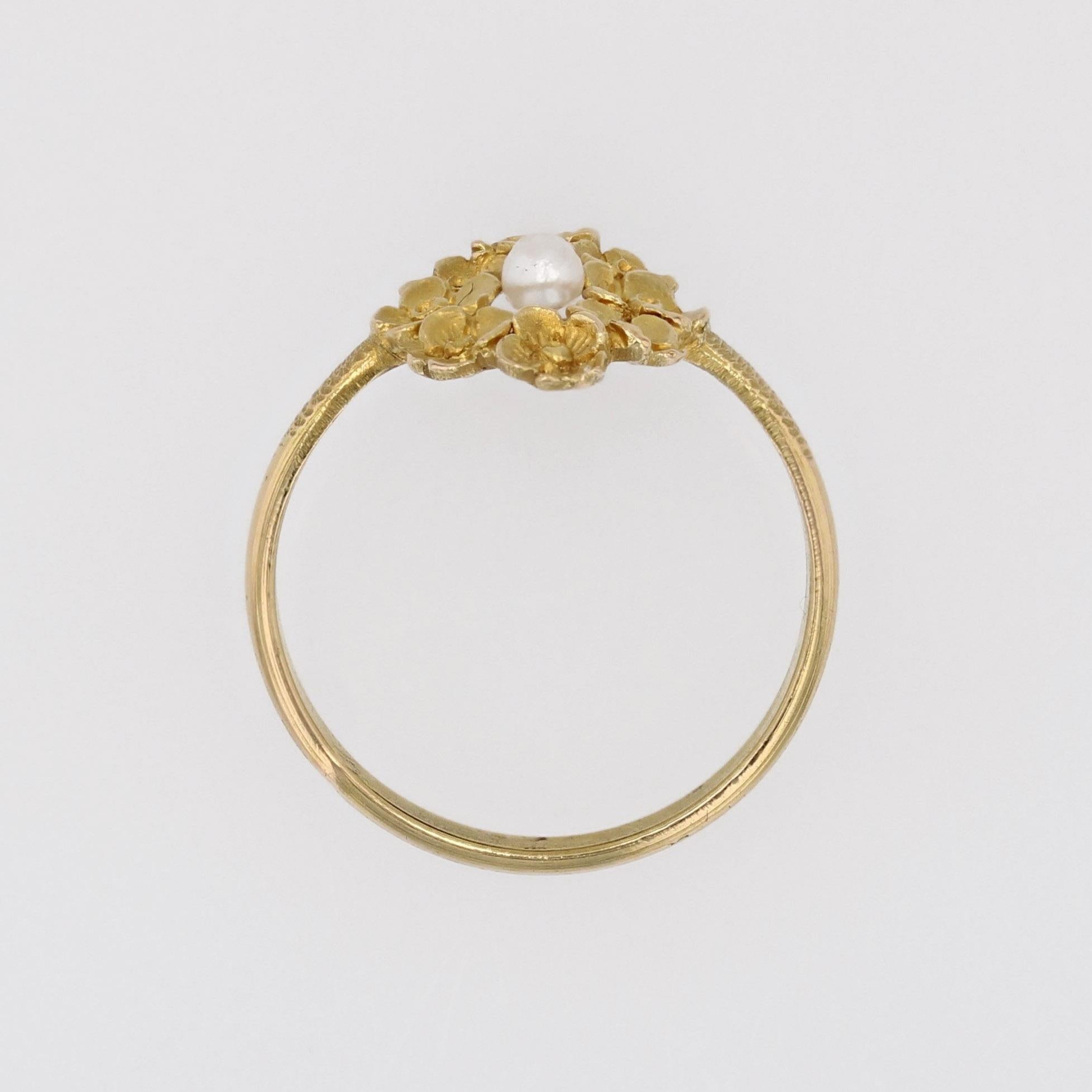 French 20th Century Art Nouveau Fine Pearl 18 Karat Yellow Gold Floral Ring 13