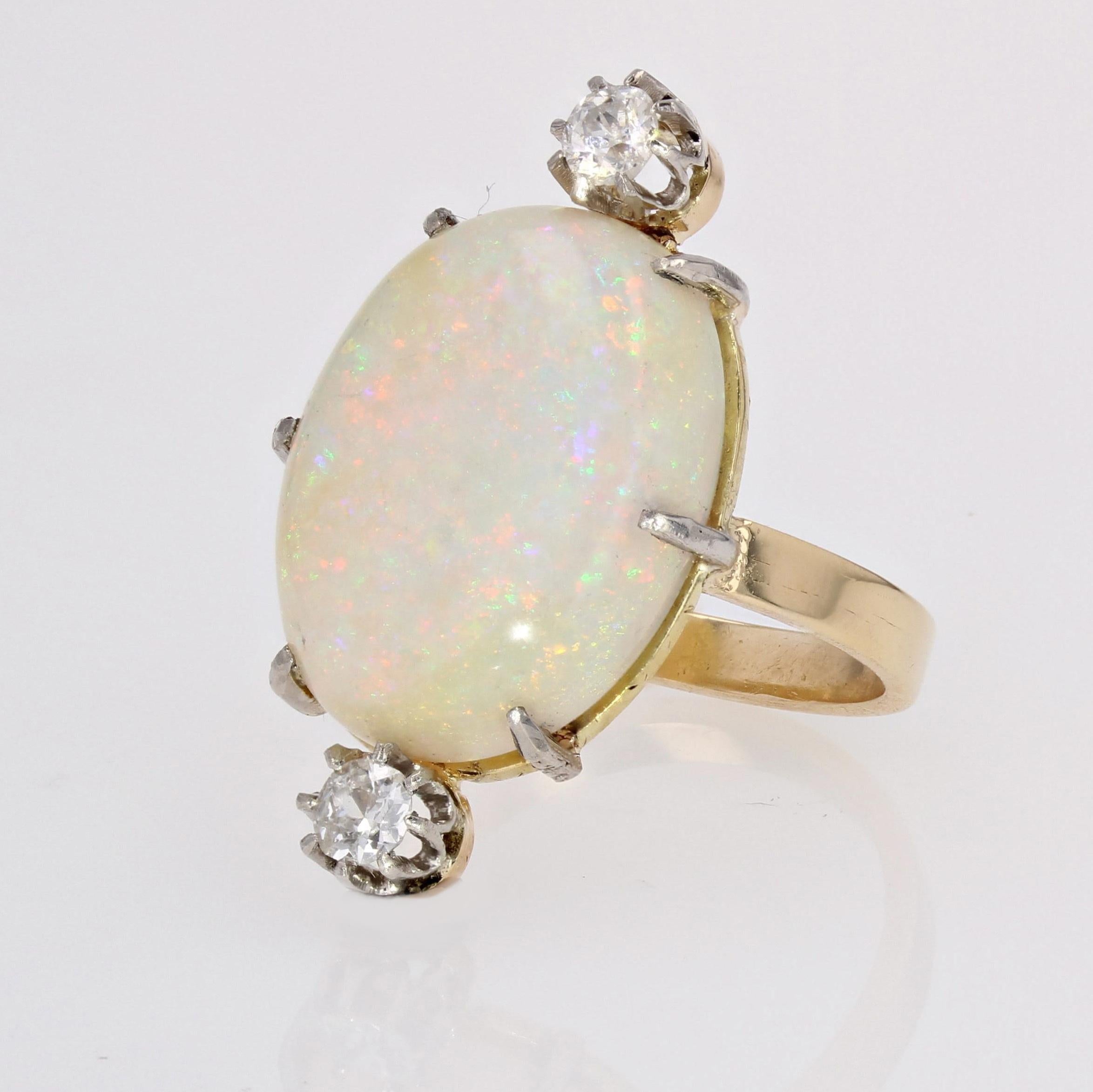 French 20th Century Australian Opal Diamonds 18 Karat Yellow Gold Ring For Sale 1