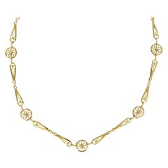 French 20th Century Belle Époque Yellow Gold Filigree Necklace