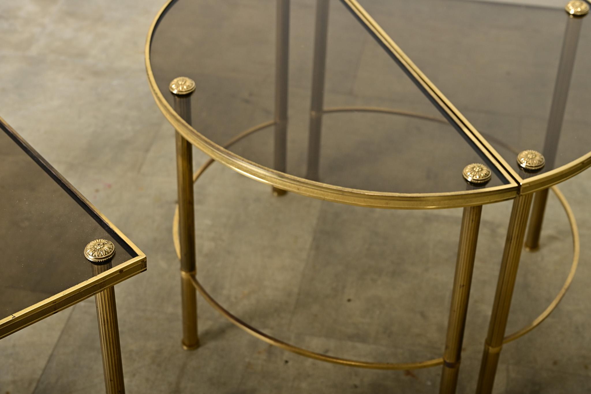 Ensemble de tables à cocktail en laiton et verre du 20e siècle français 2