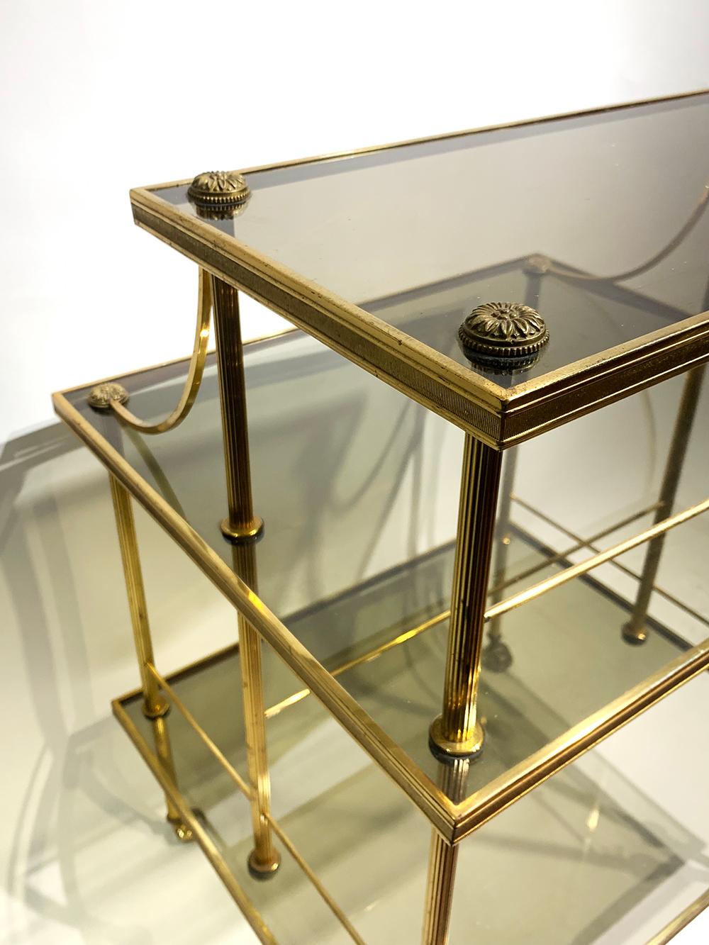 Laiton Chariot français du 20ème siècle pour boissons en laiton et verre, vers 1970 en vente